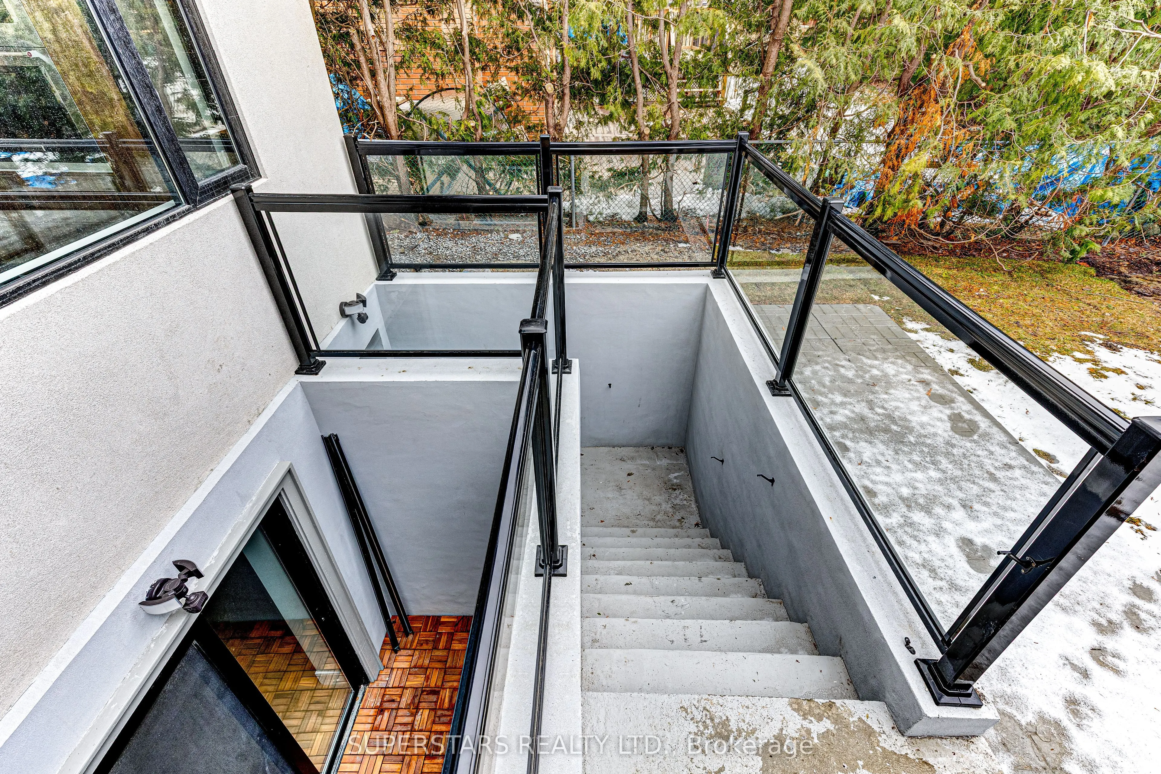 21 Shadbolt Court