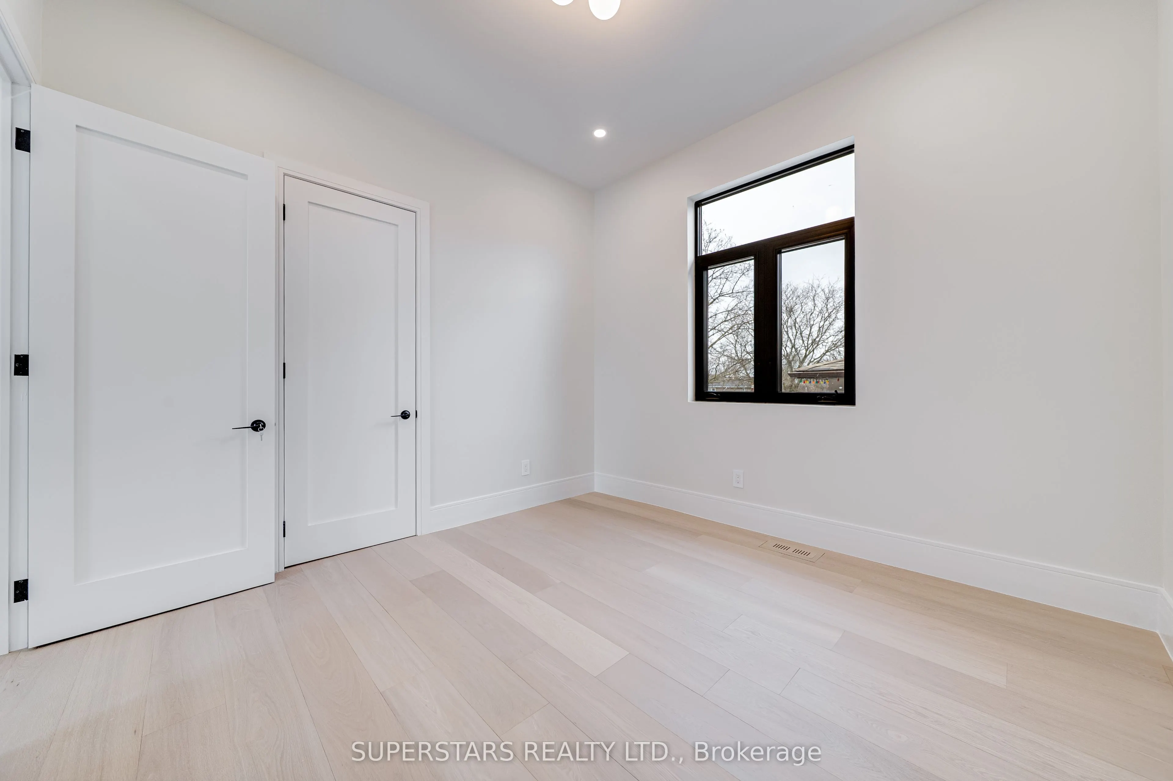 21 Shadbolt Court