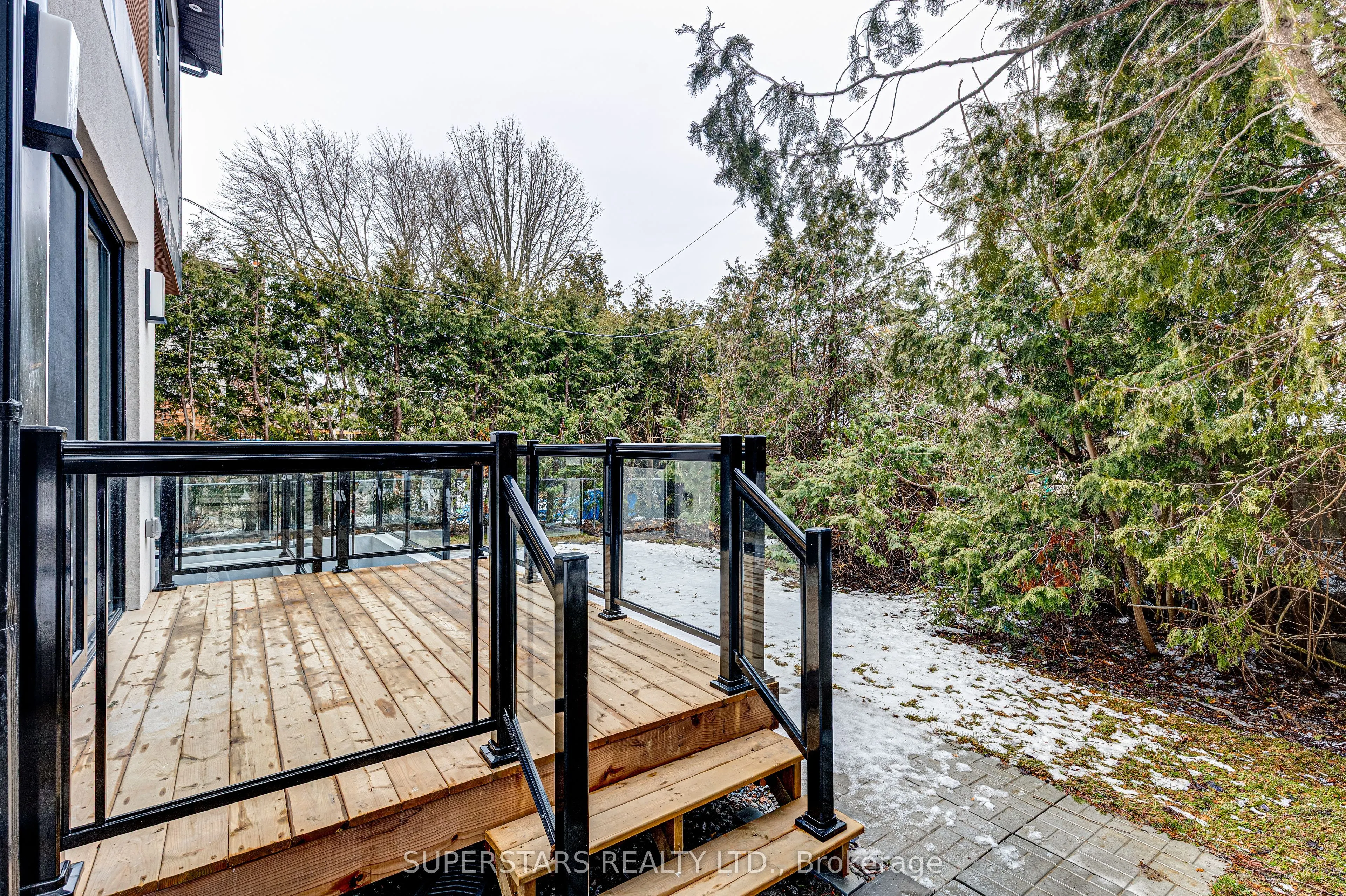 21 Shadbolt Court