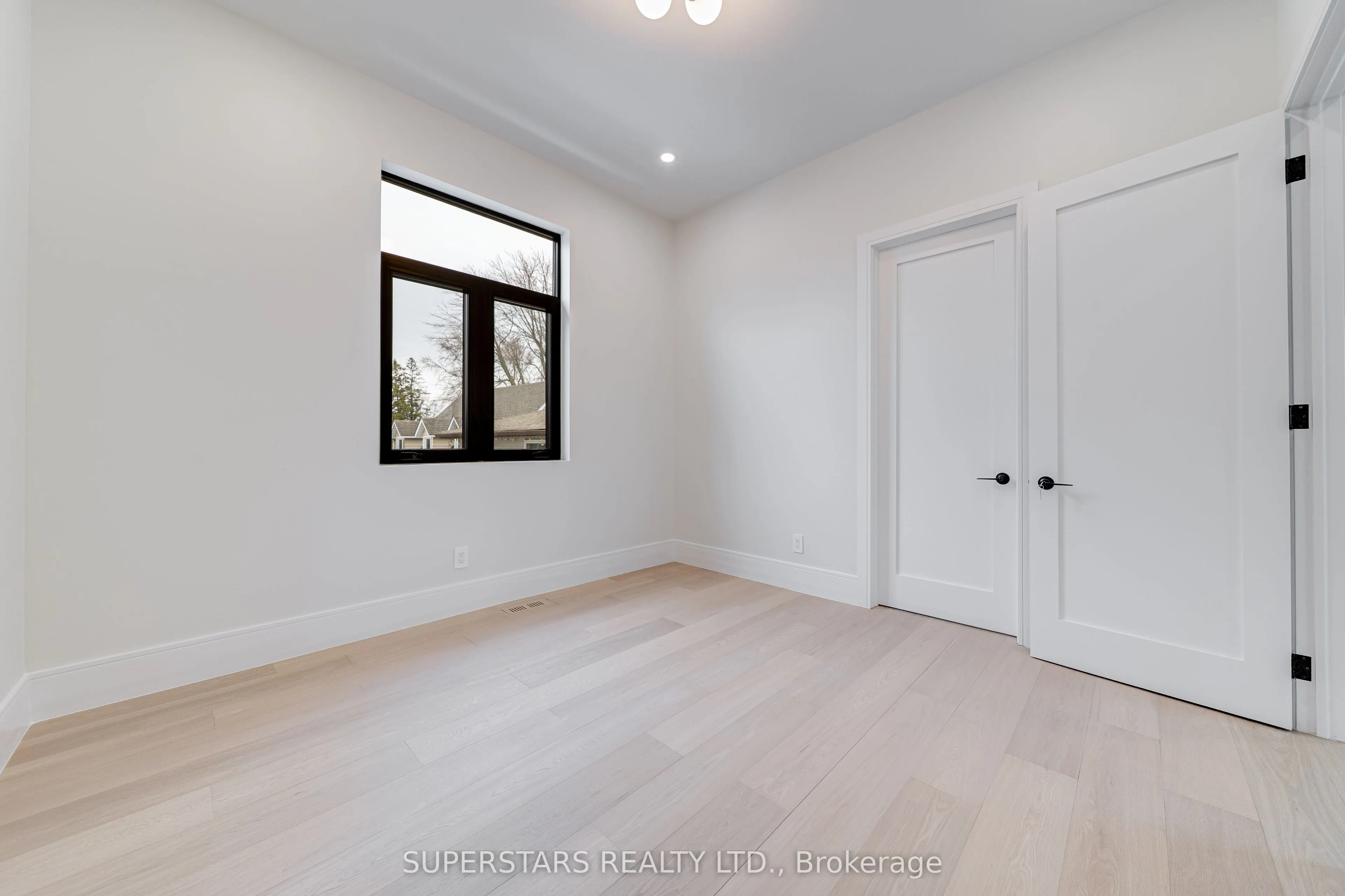 21 Shadbolt Court