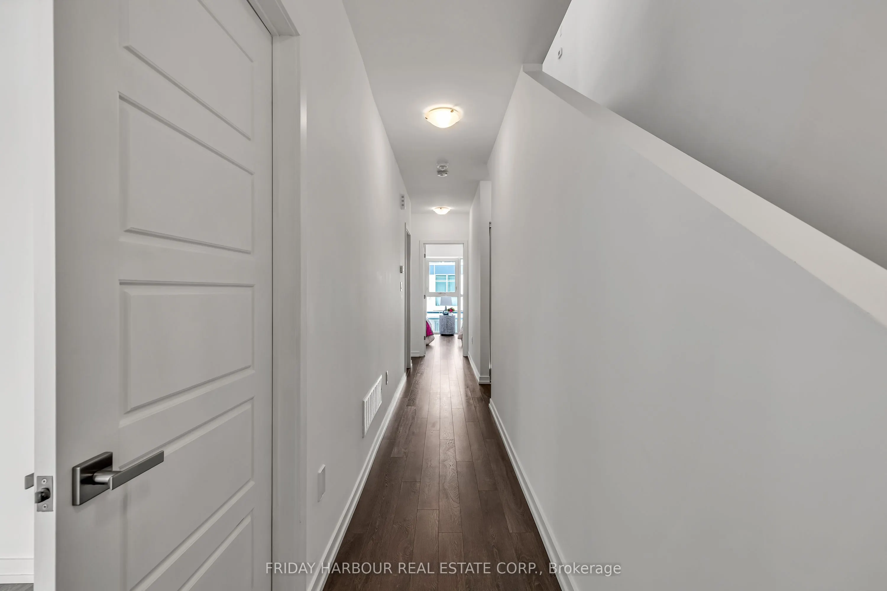 3712 Ferretti Court