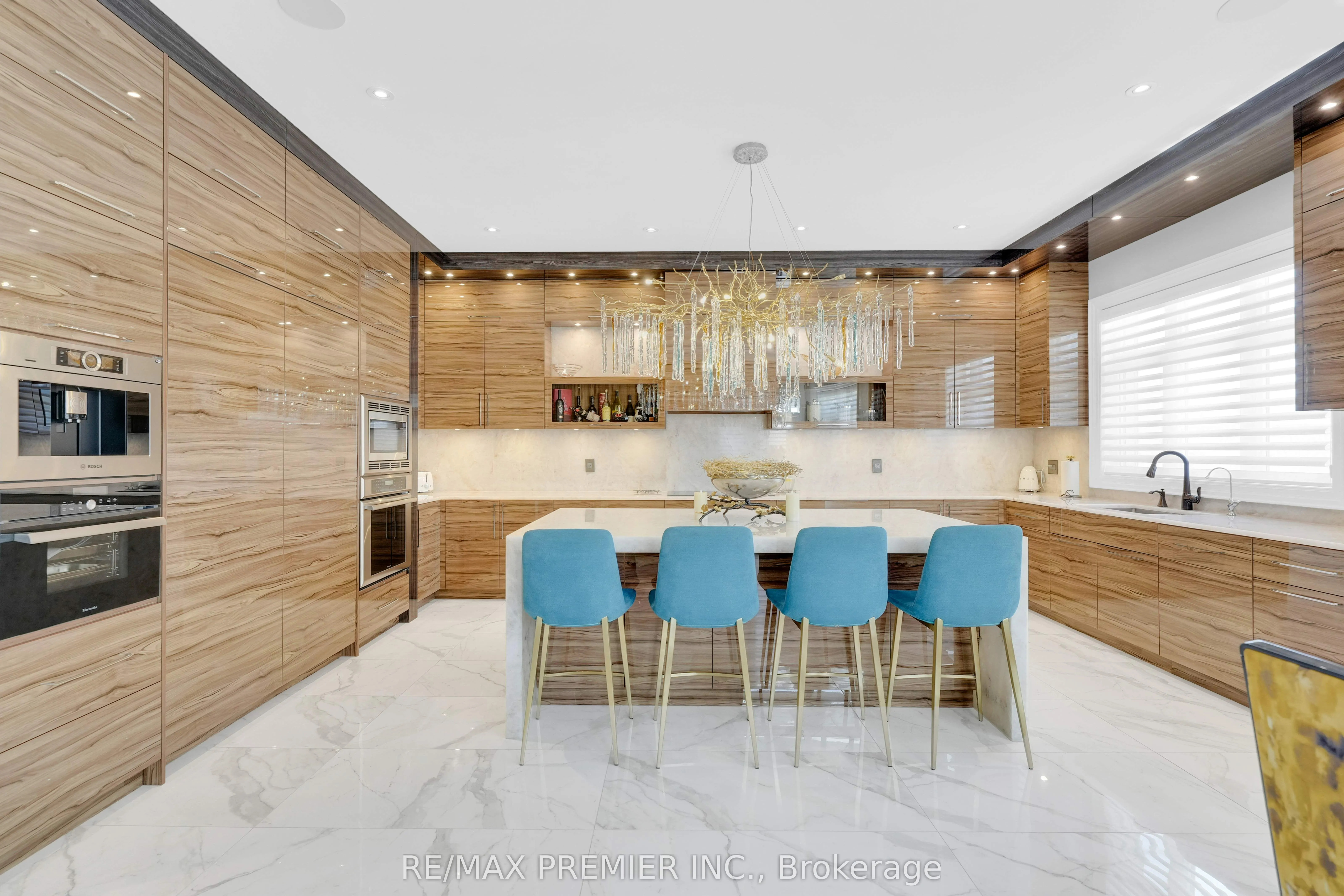 19 Petrolia Court