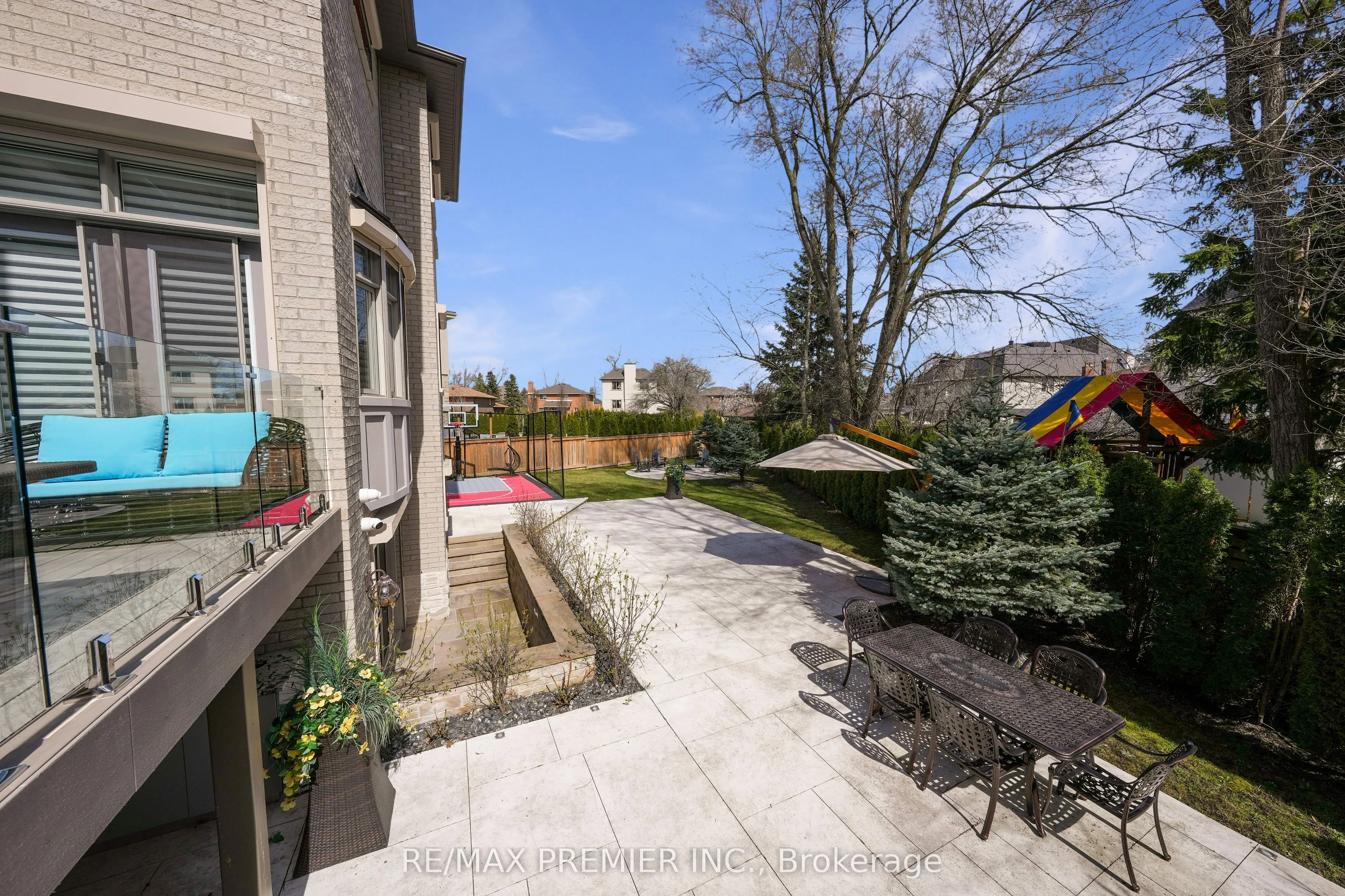 19 Petrolia Court
