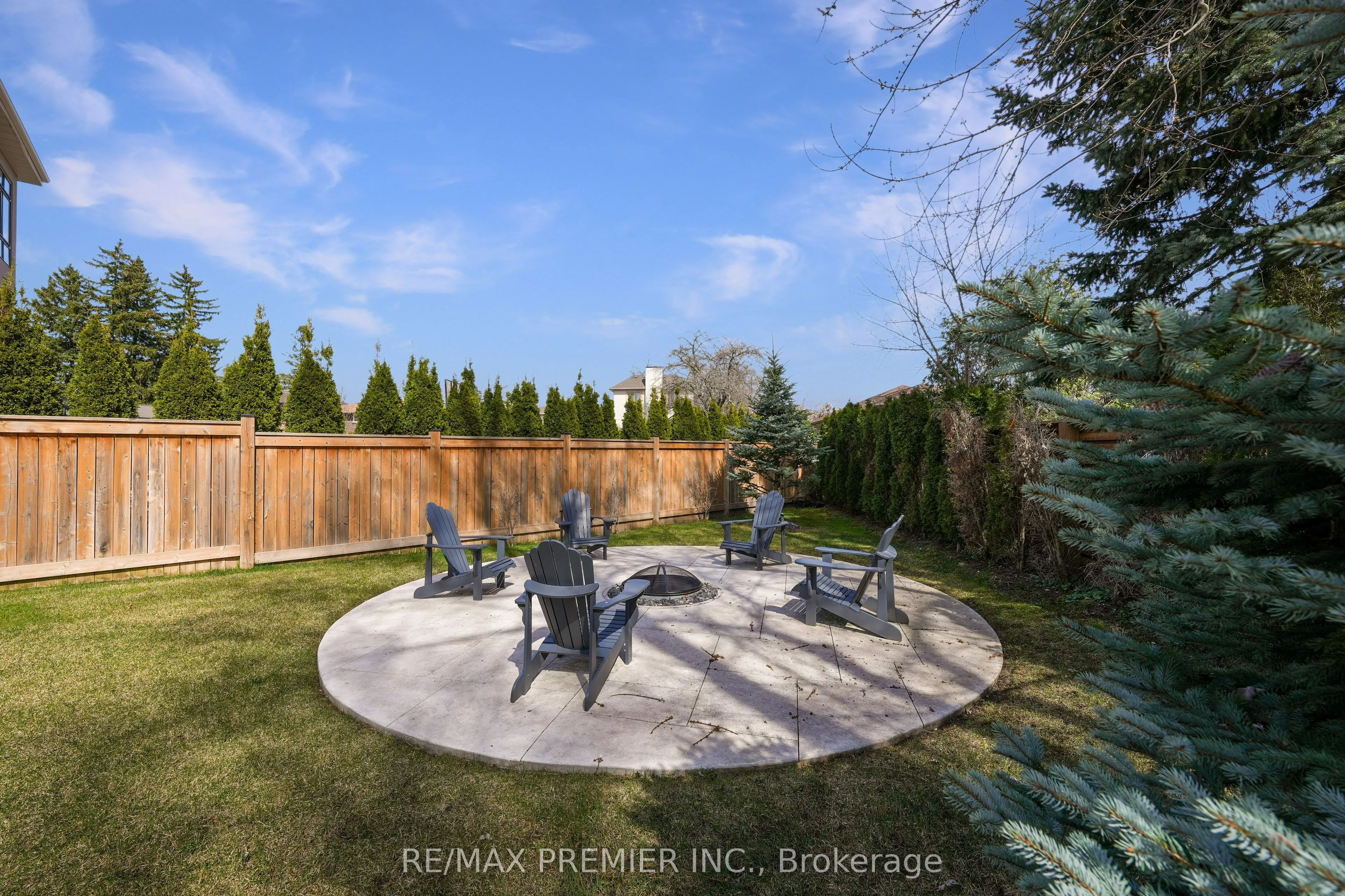 19 Petrolia Court