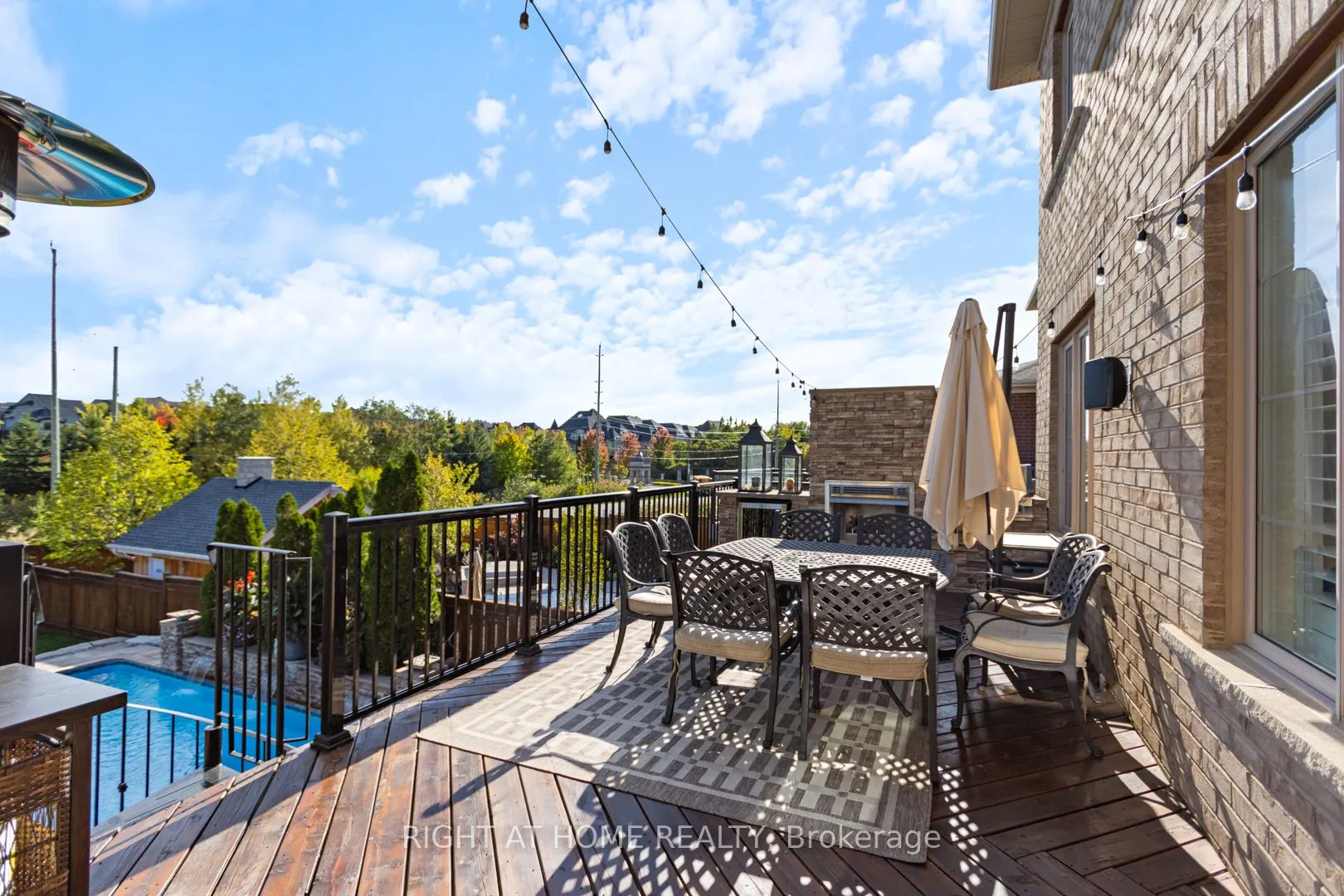 126 Vines Place