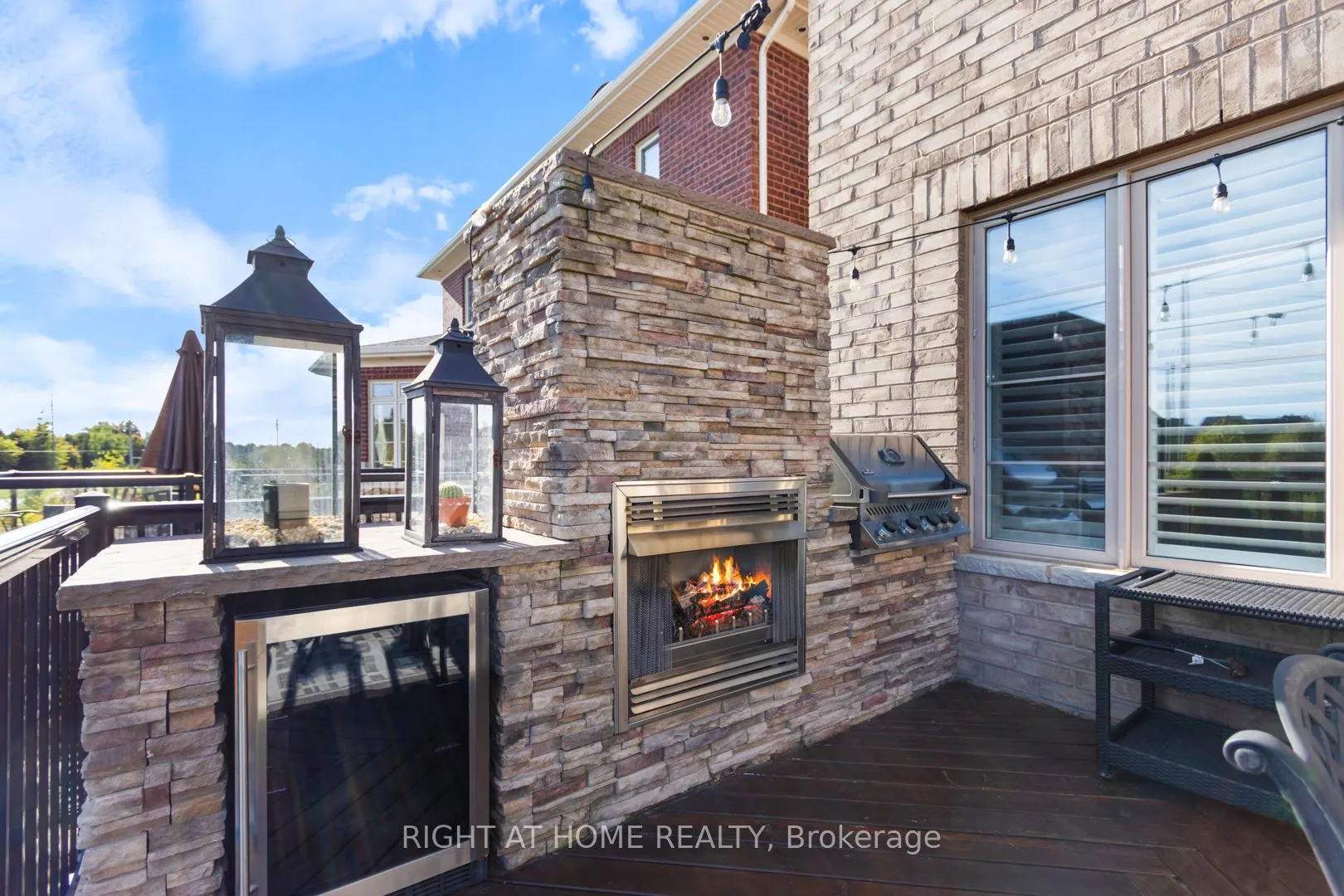126 Vines Place