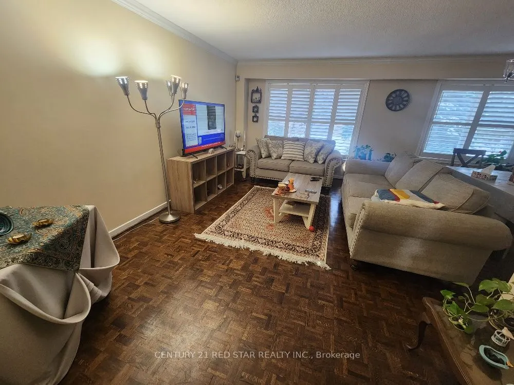 266 Simonston Boulevard #19