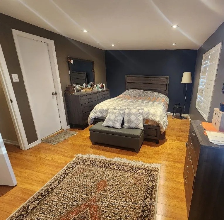 266 Simonston Boulevard #19