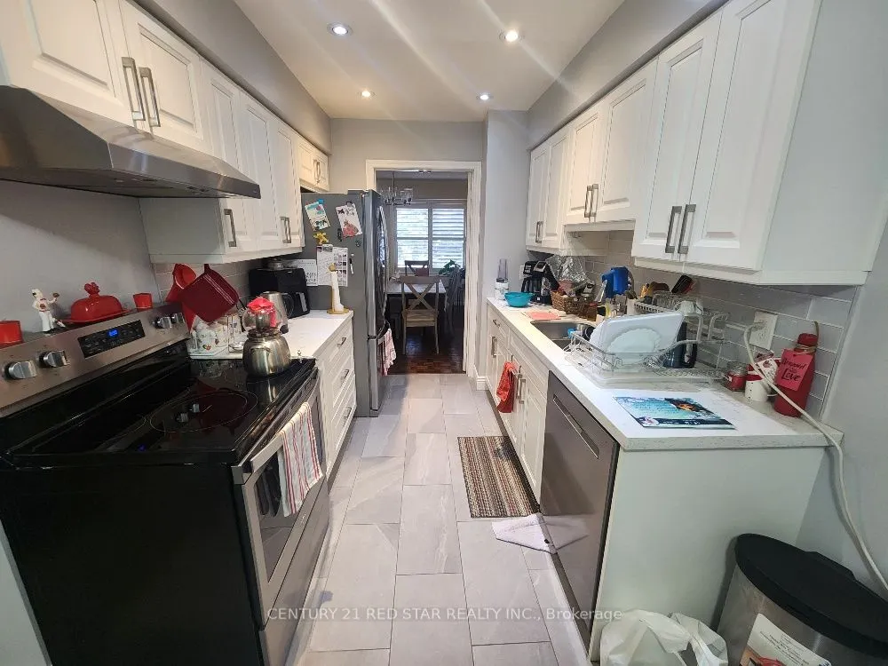266 Simonston Boulevard #19