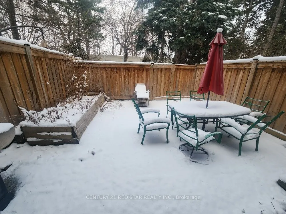 266 Simonston Boulevard #19
