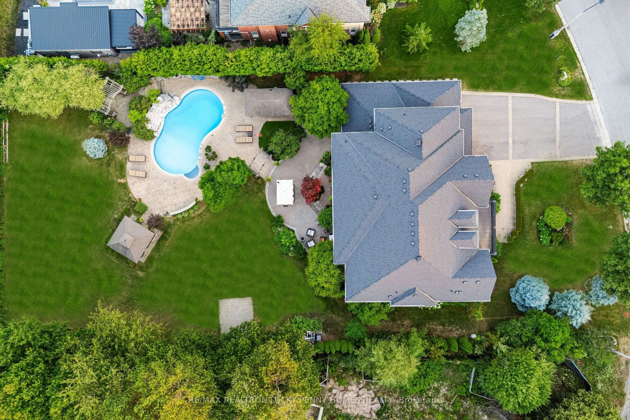 30 Bernadotte Drive