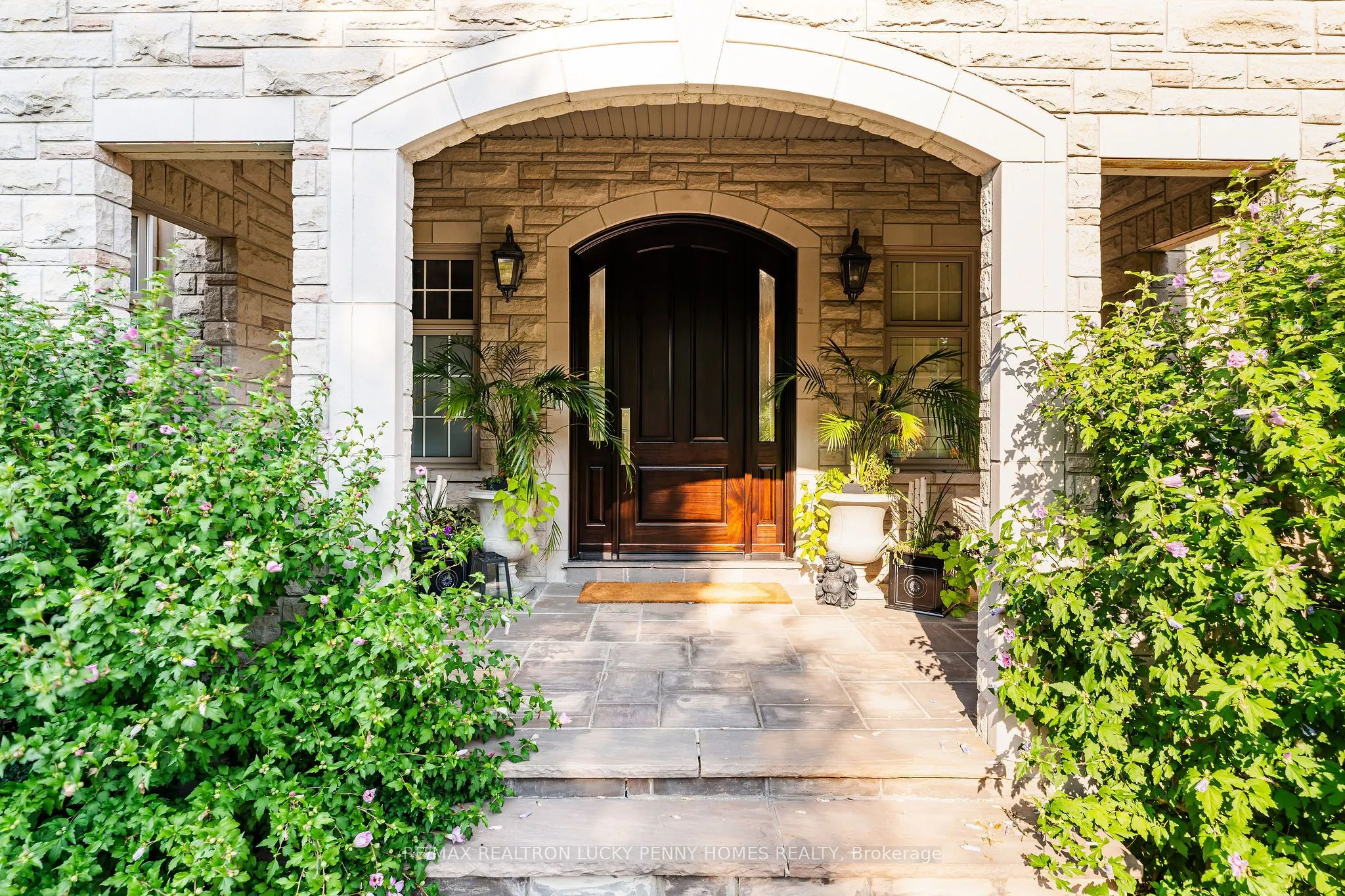 30 Bernadotte Drive
