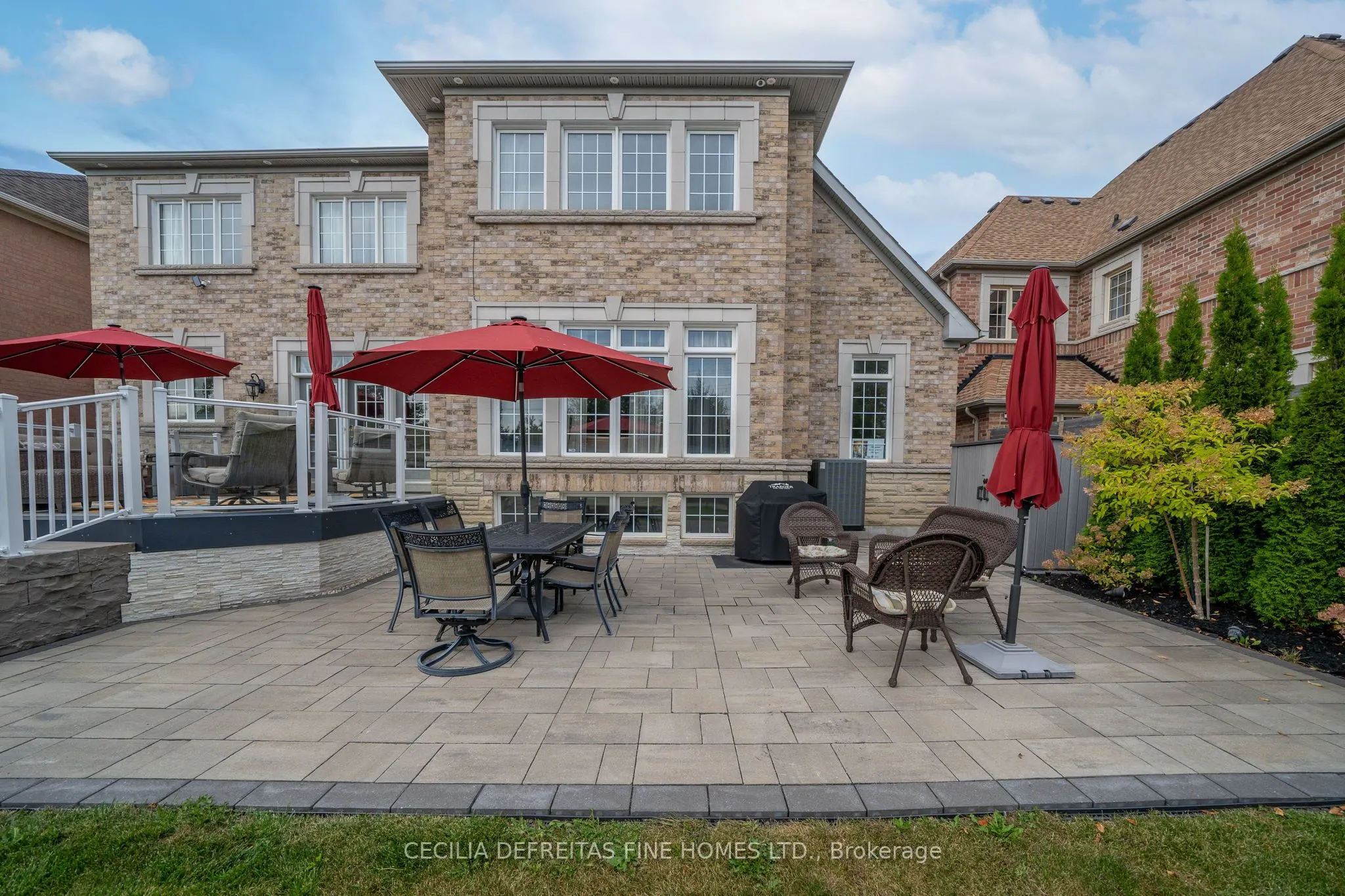 11 Beauvista Court