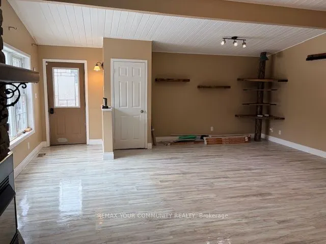 3816 30th Side Road