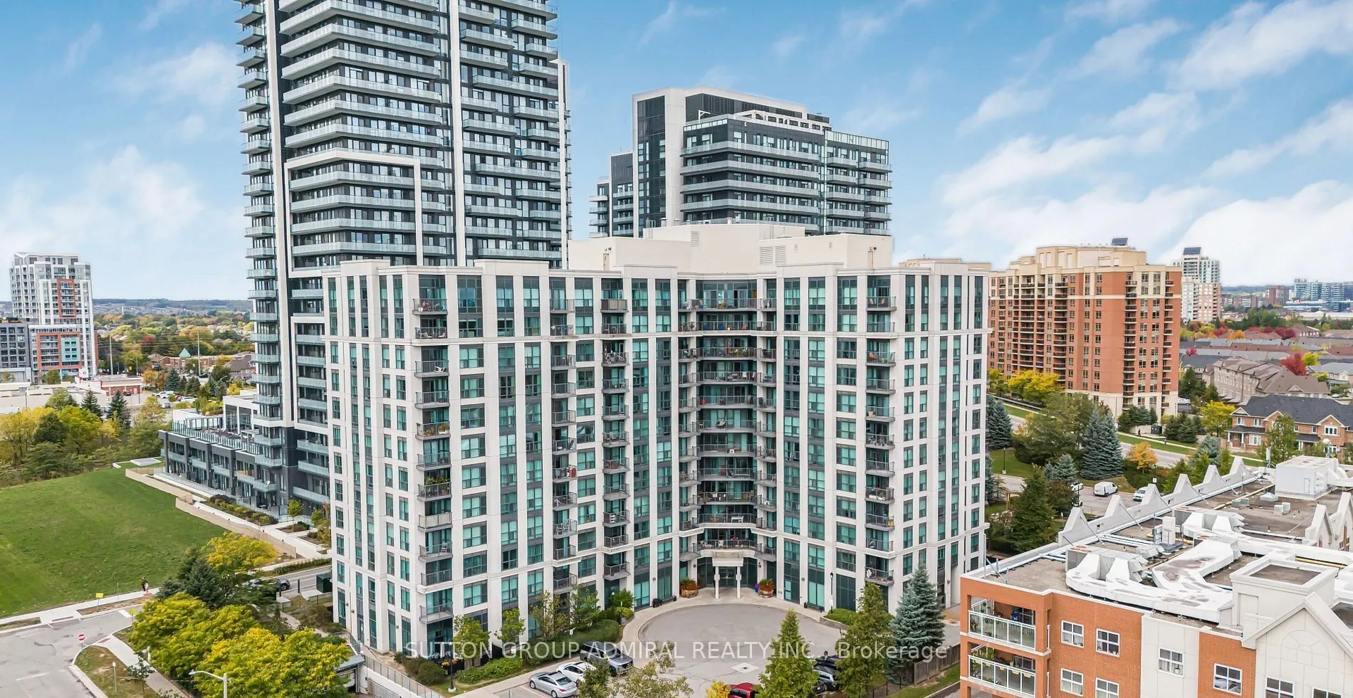 185 Oneida Crescent #911