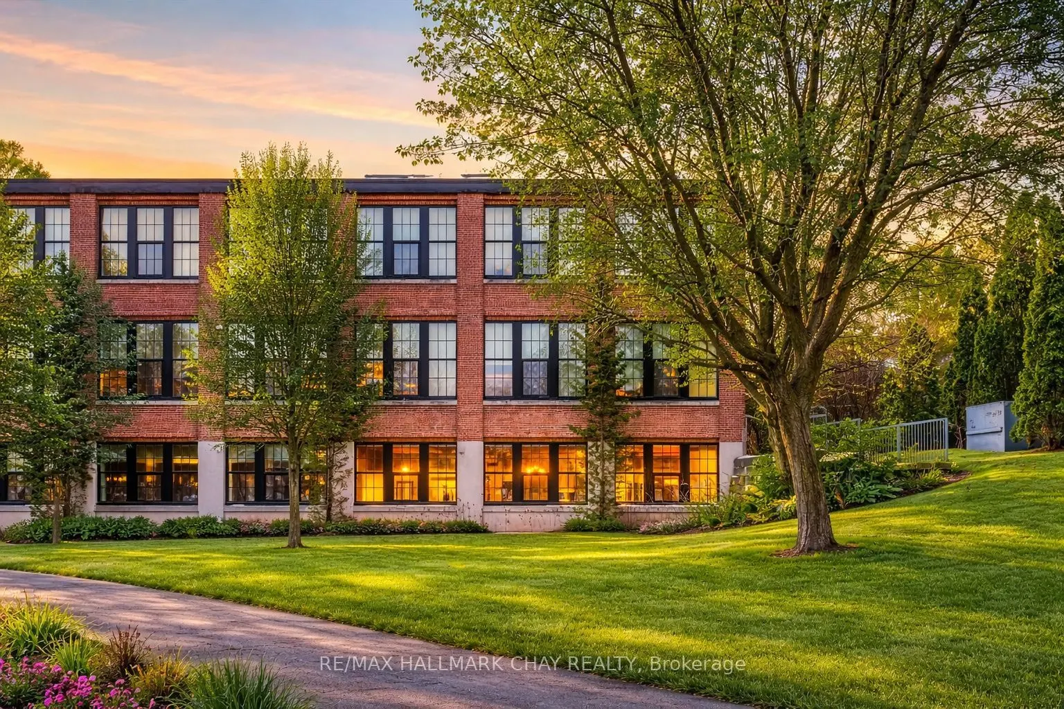 543 Timothy Street #106