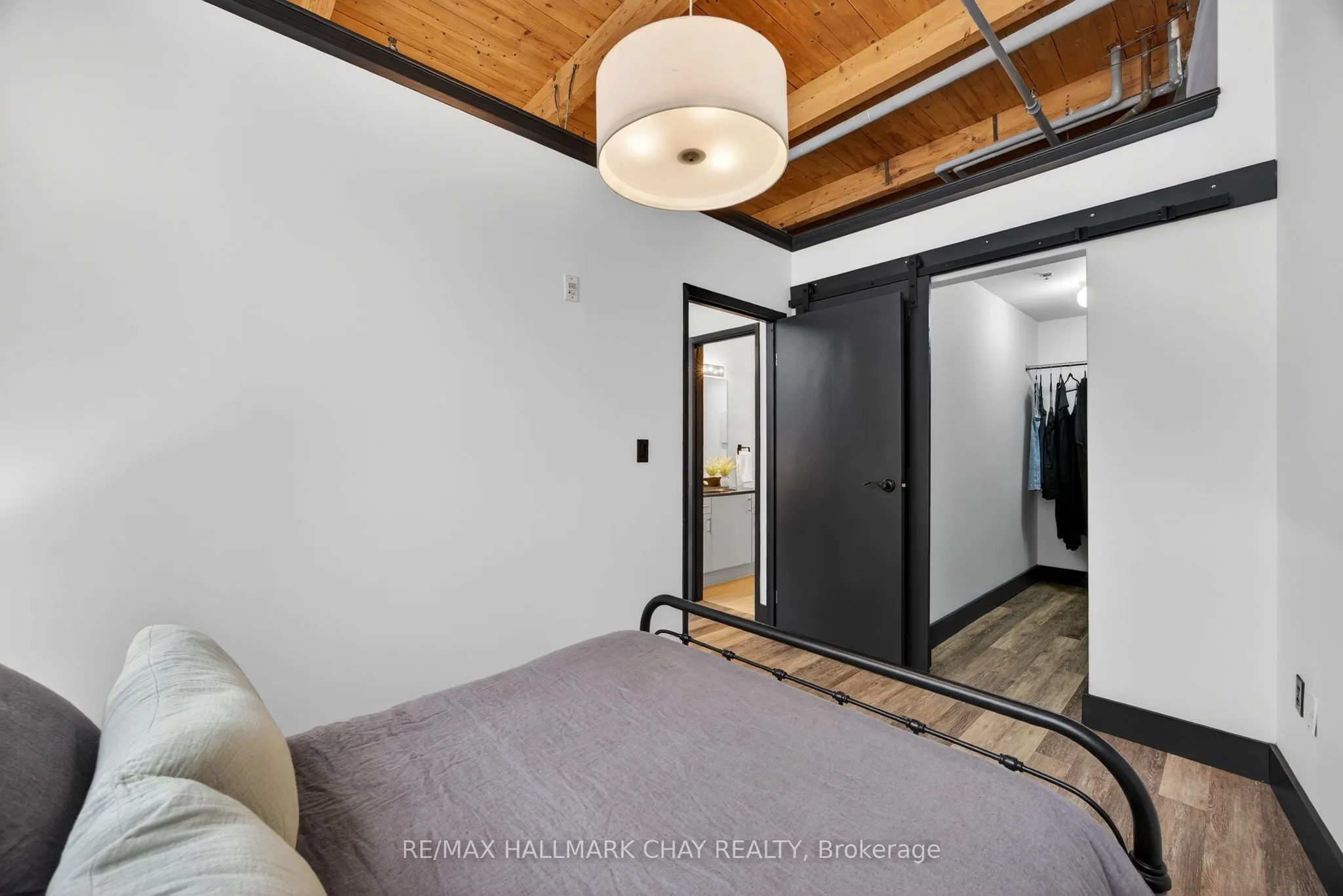 543 Timothy Street #106