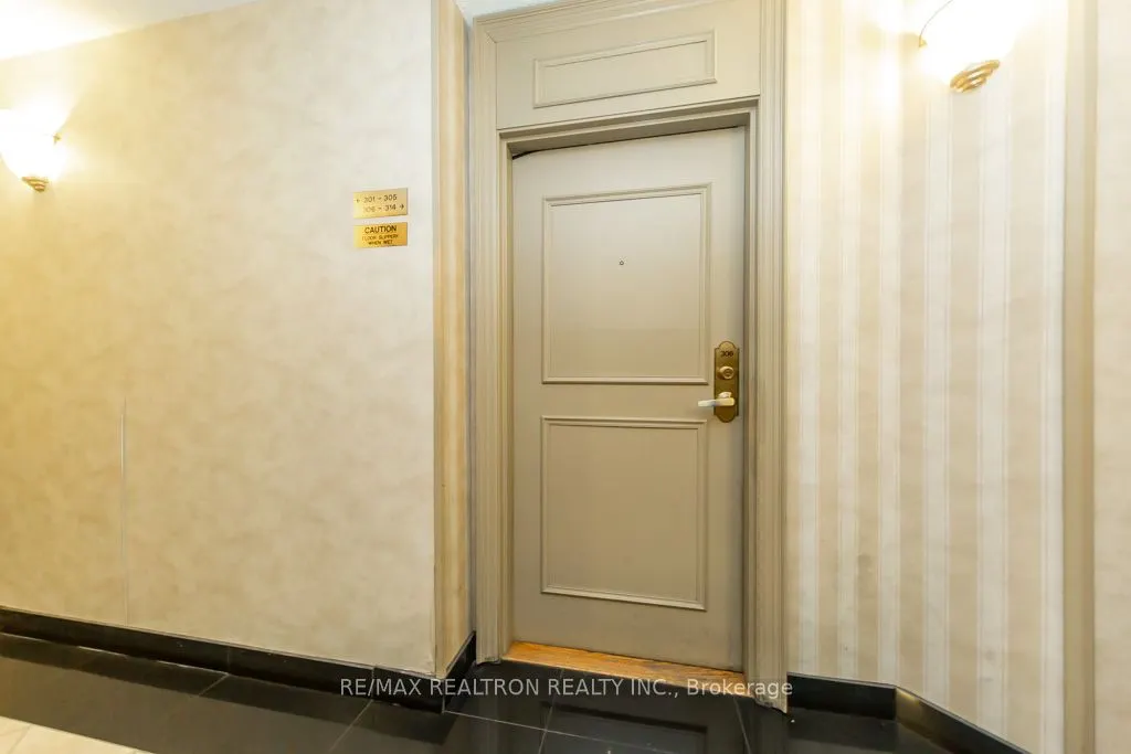 5 Emerald Lane #306
