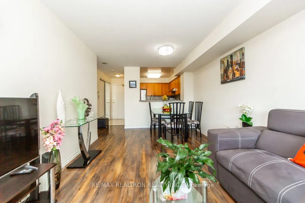 5 Emerald Lane #306
