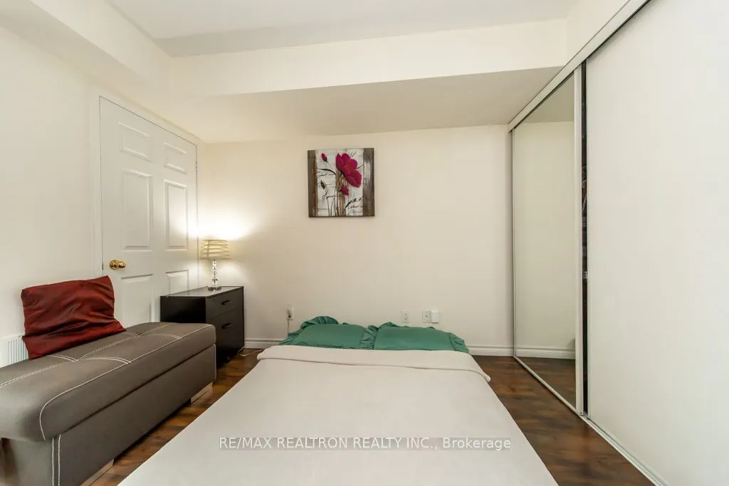 5 Emerald Lane #306