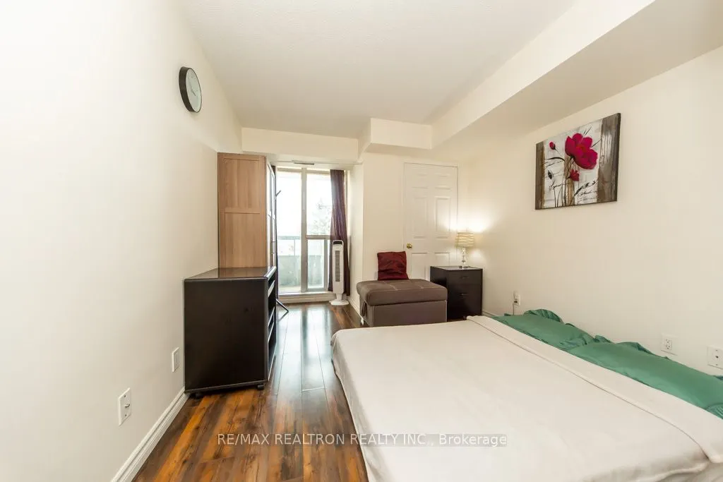 5 Emerald Lane #306