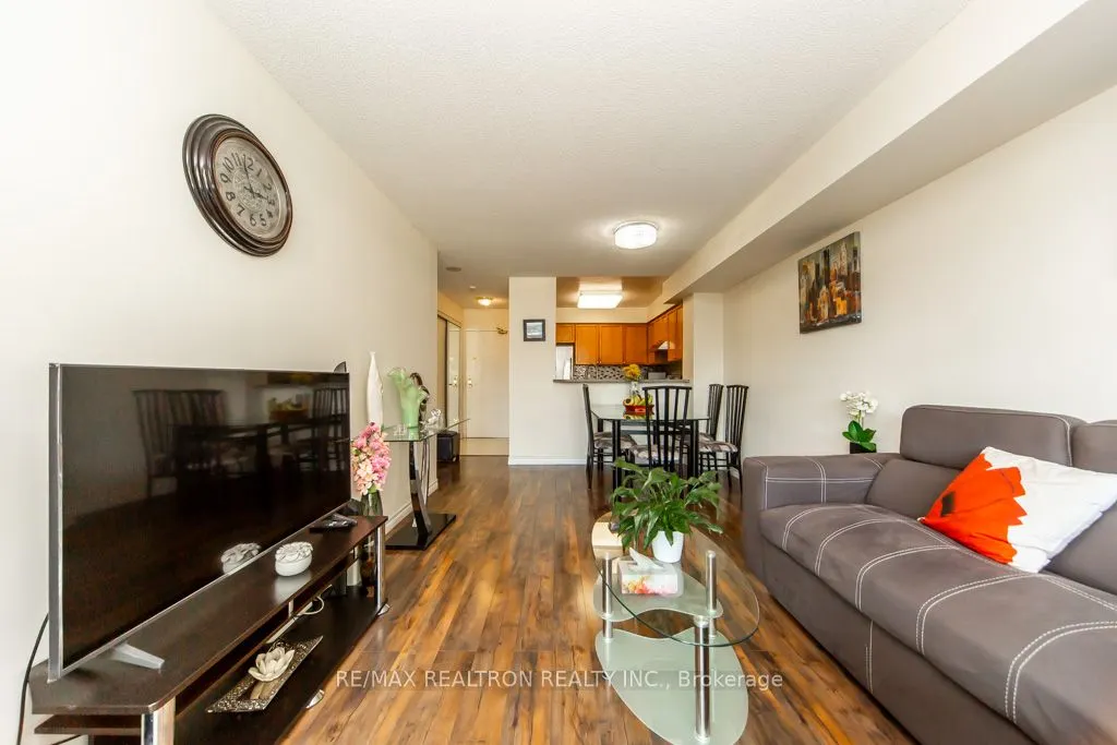 5 Emerald Lane #306