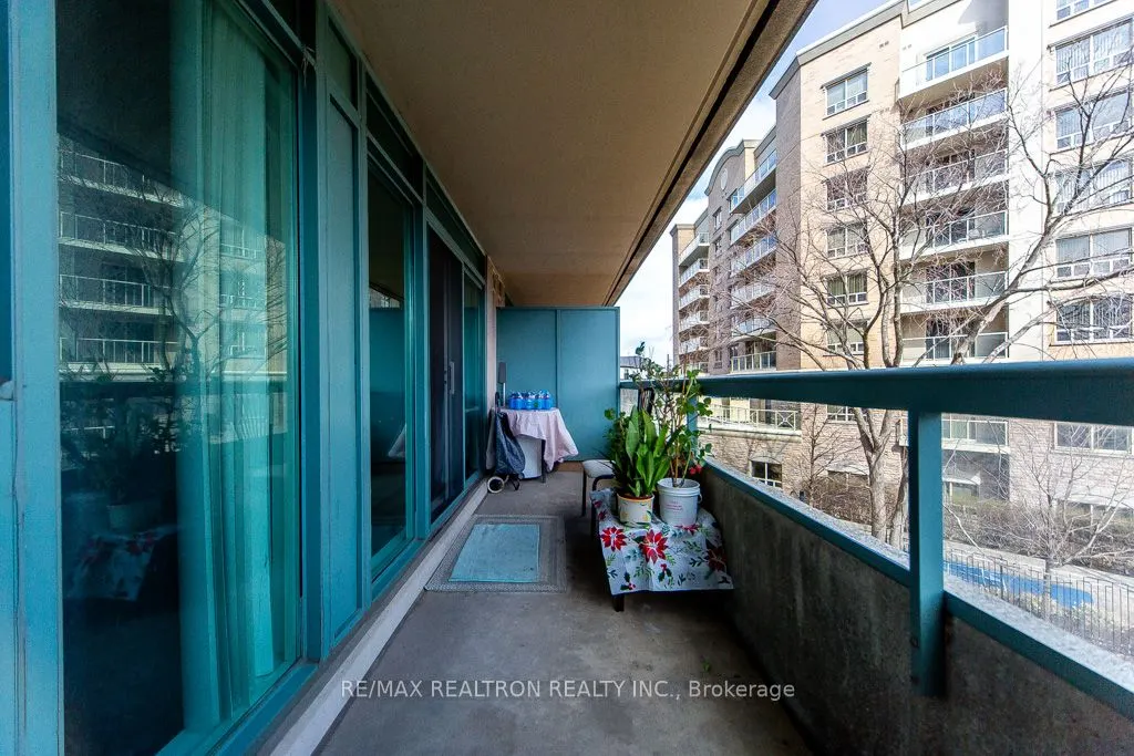 5 Emerald Lane #306