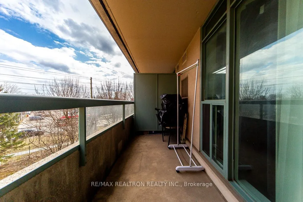 5 Emerald Lane #306
