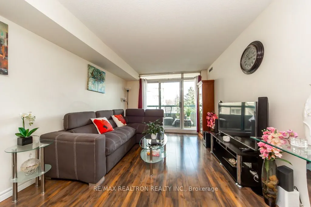 5 Emerald Lane #306