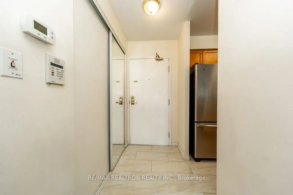 5 Emerald Lane #306