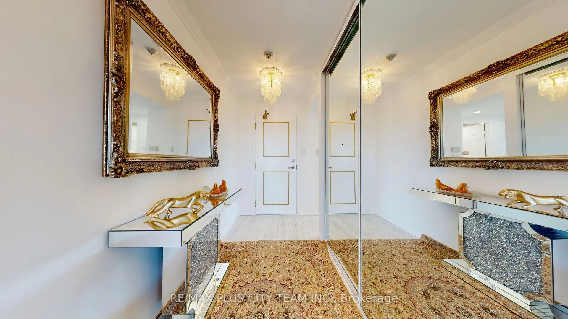 7440 Bathurst Street #410