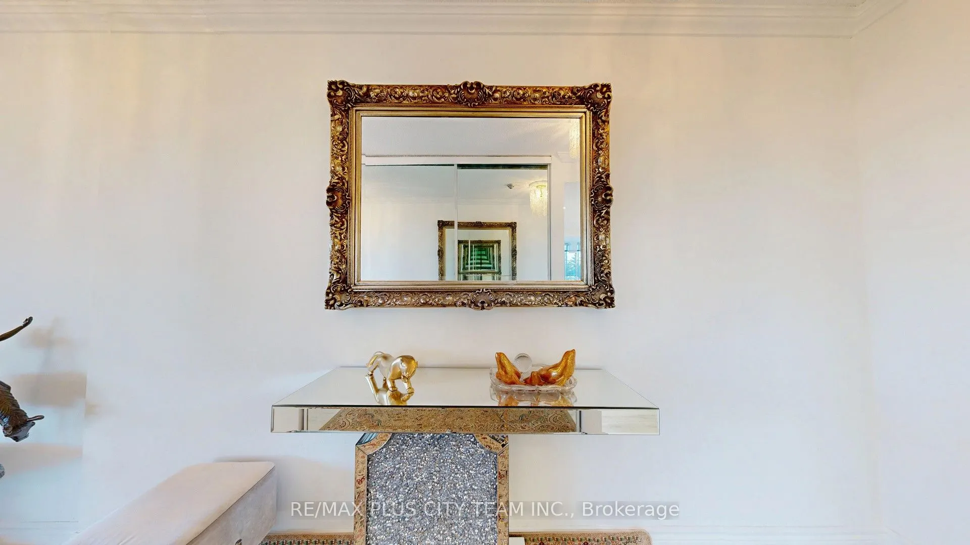 7440 Bathurst Street #410