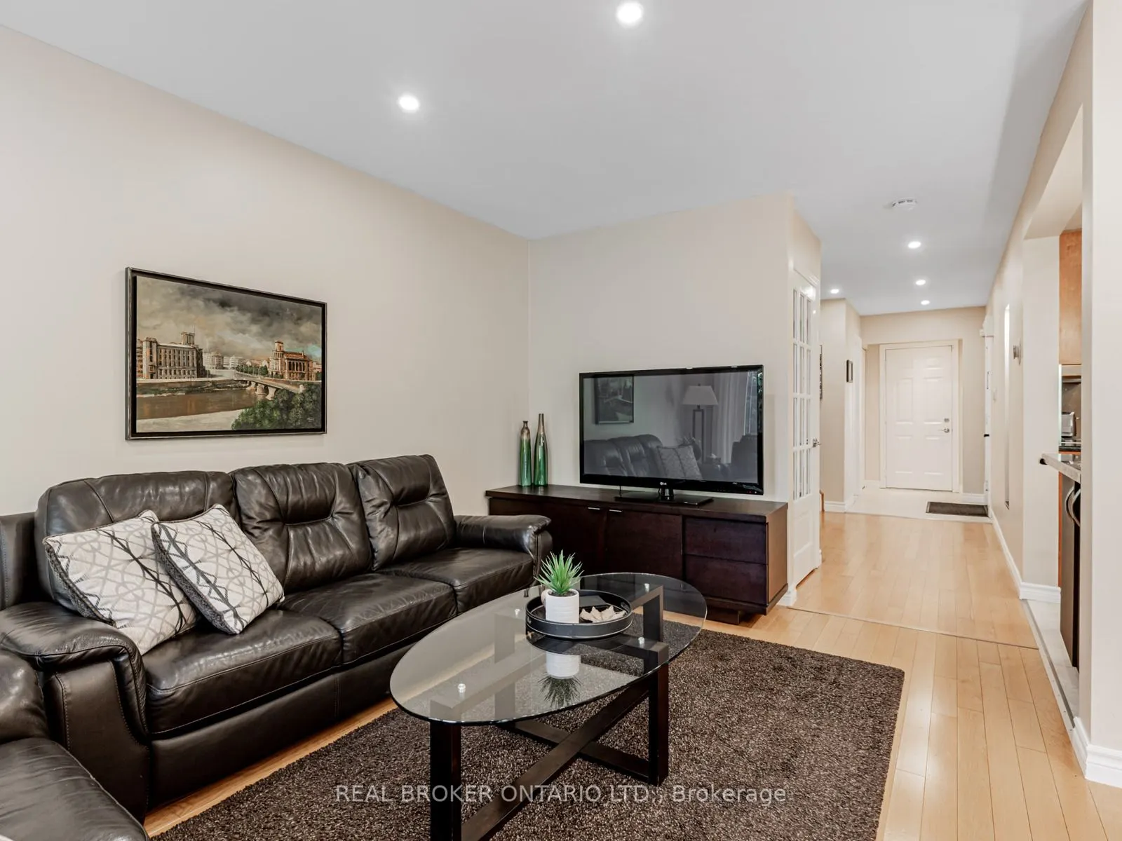 125 Kersey Crescent