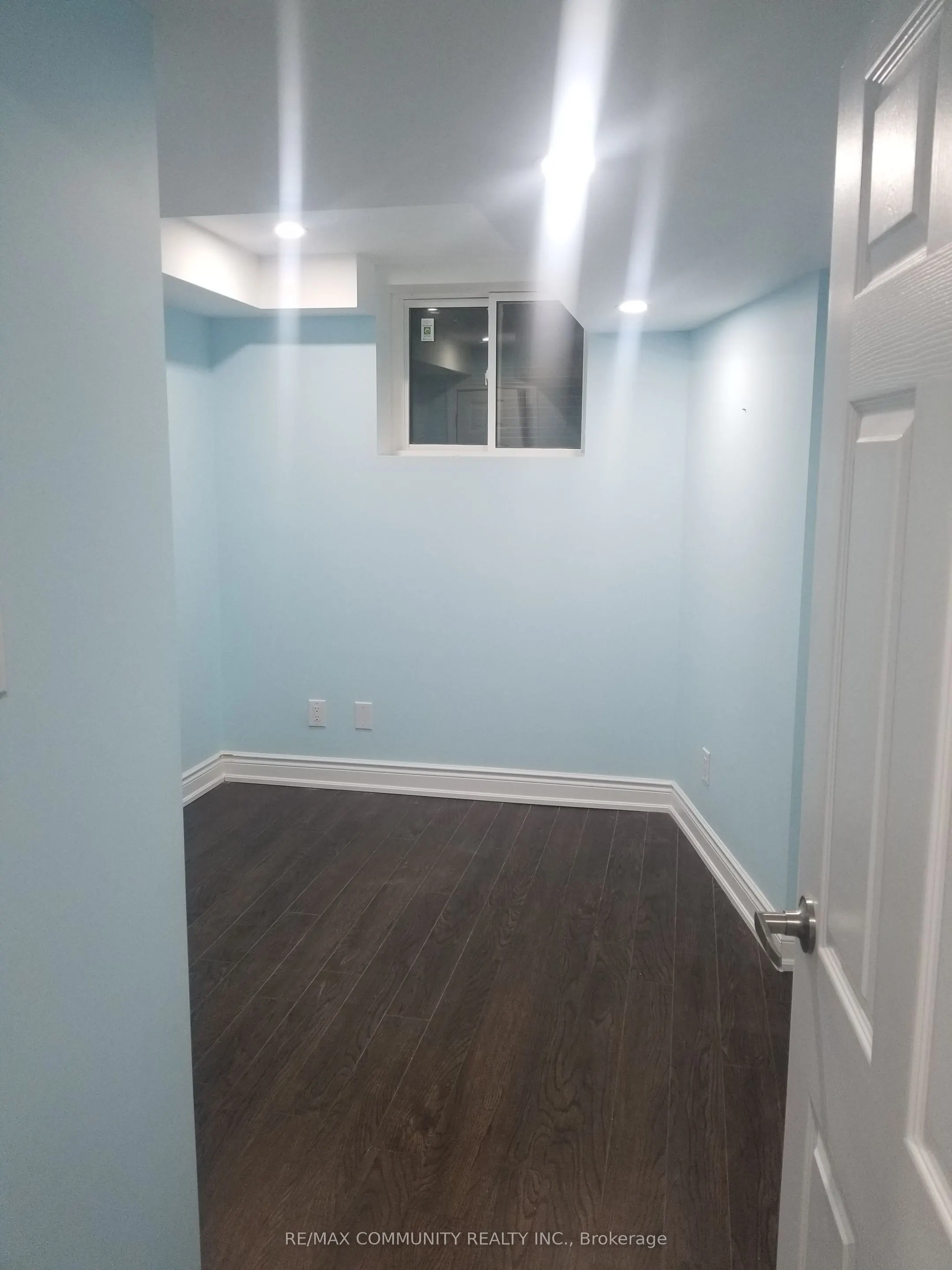 163 Delbert Circle #Basement