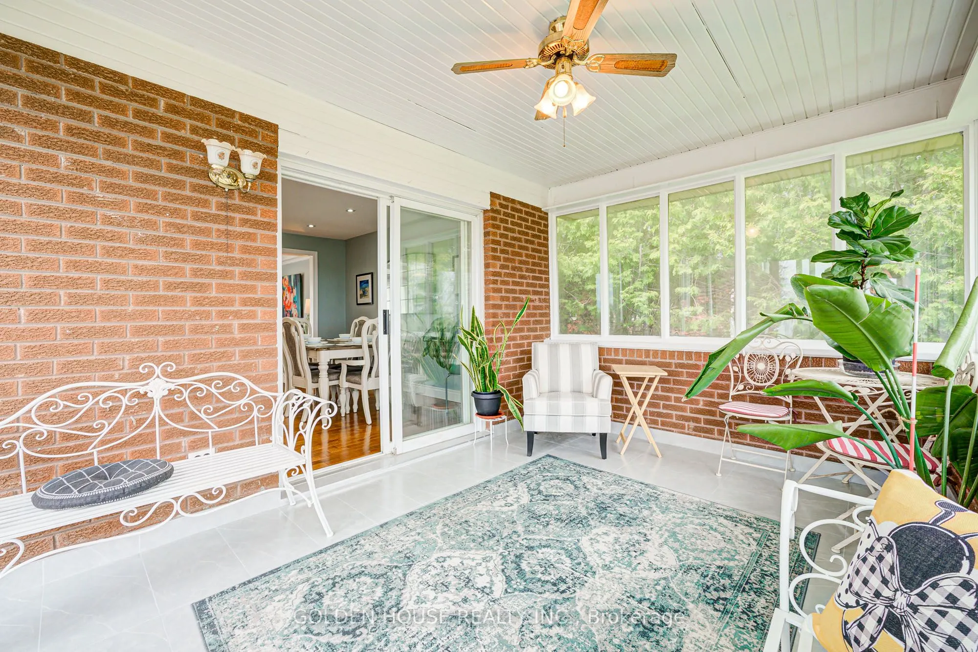 53 West Park Heights