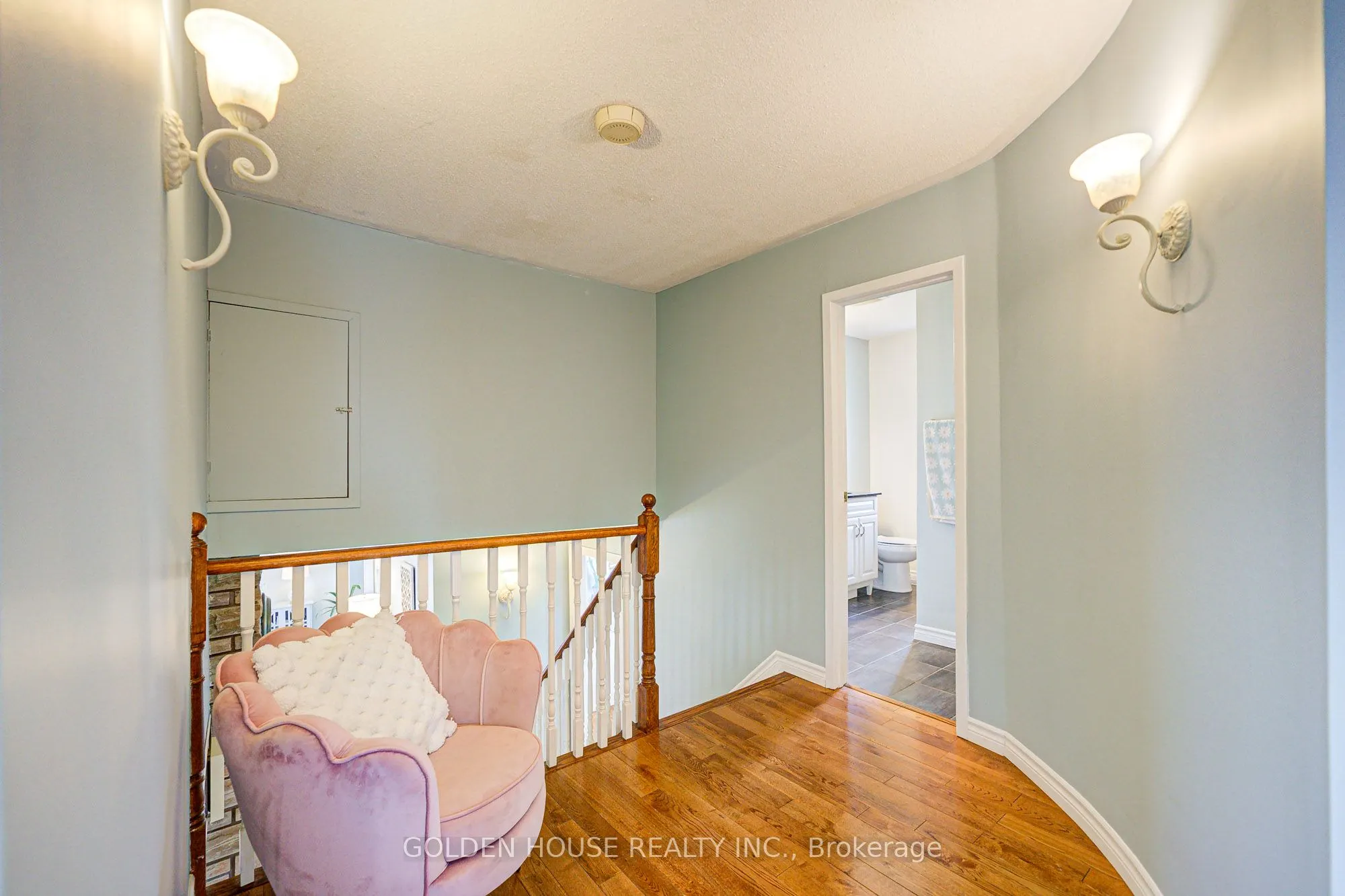 53 West Park Heights