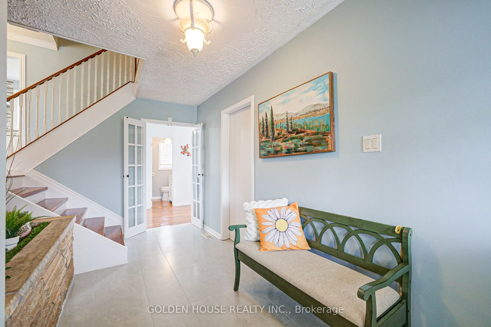 53 West Park Heights