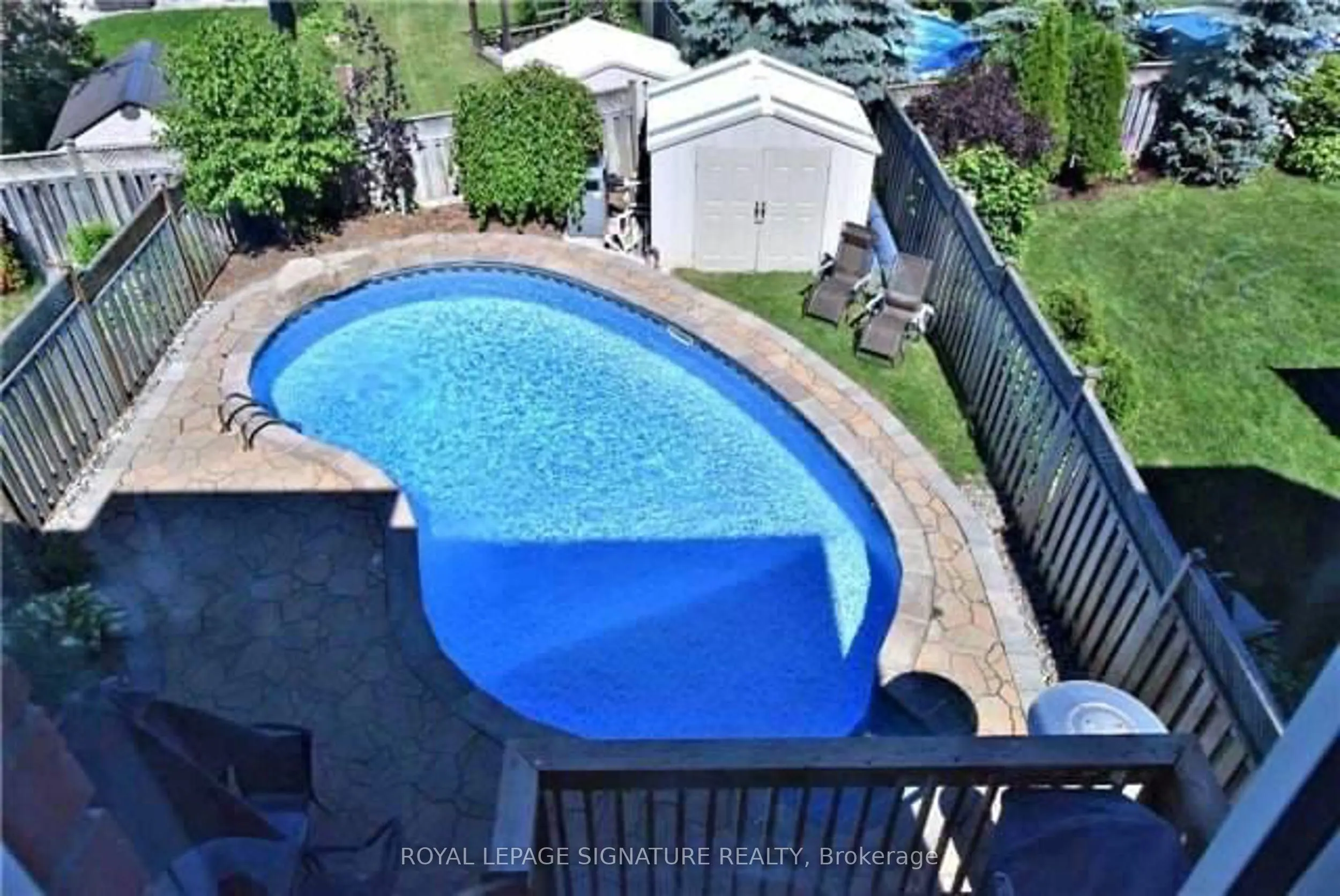 406 Hewitt Circle