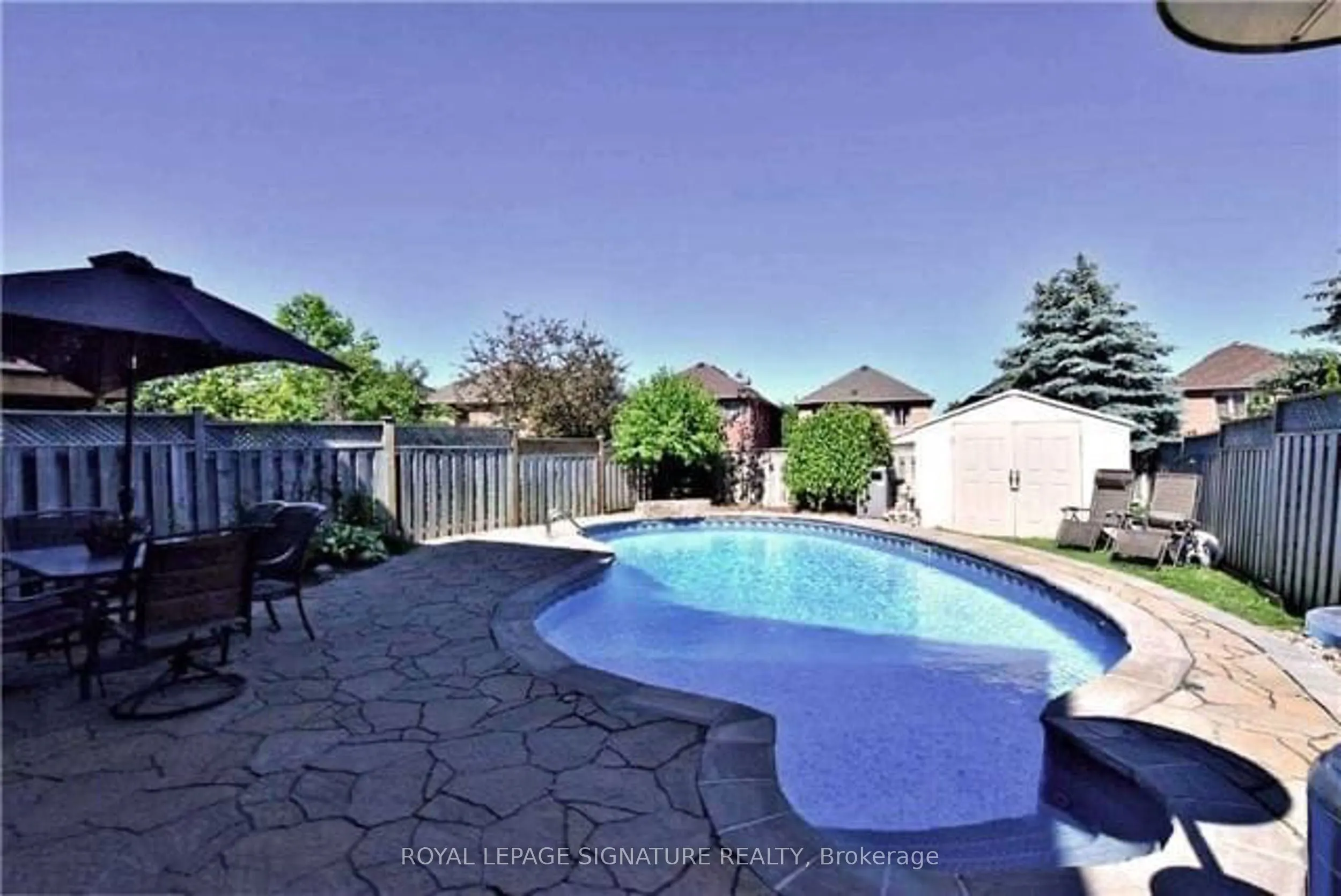 406 Hewitt Circle