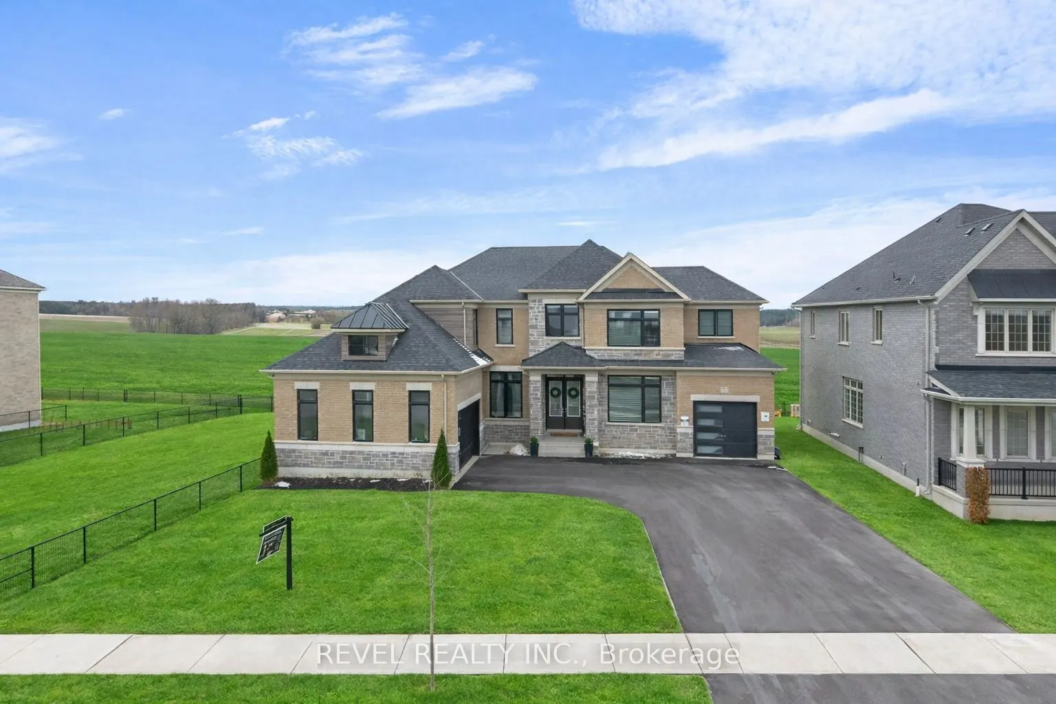 77 Marigold Boulevard