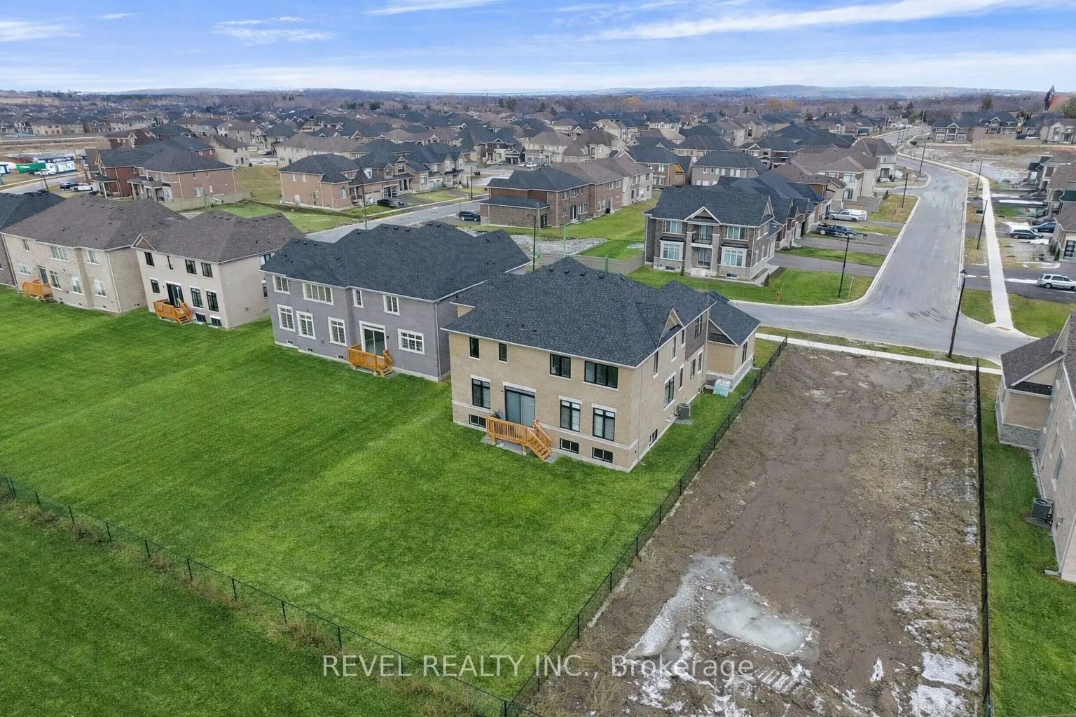 77 Marigold Boulevard