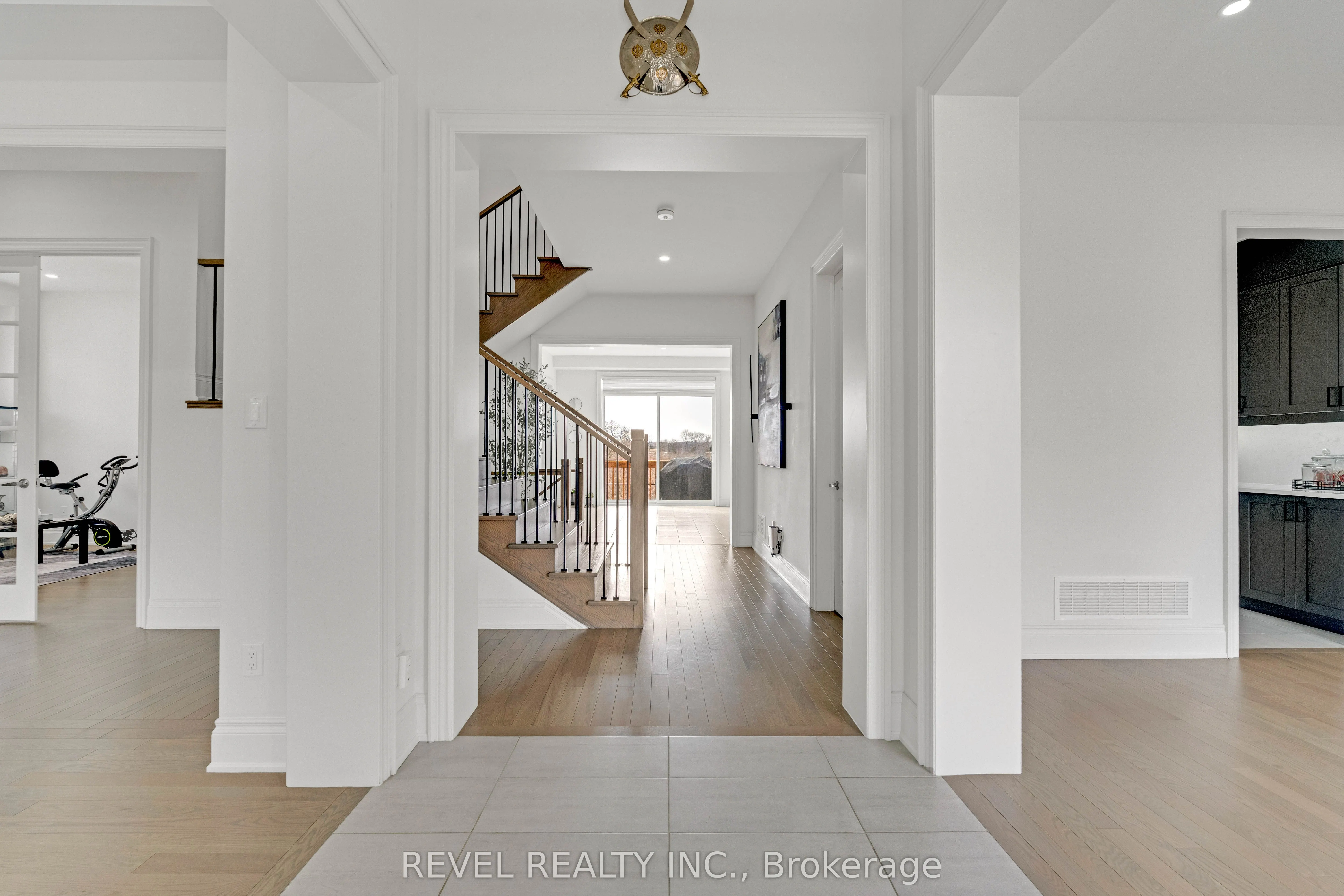 77 Marigold Boulevard