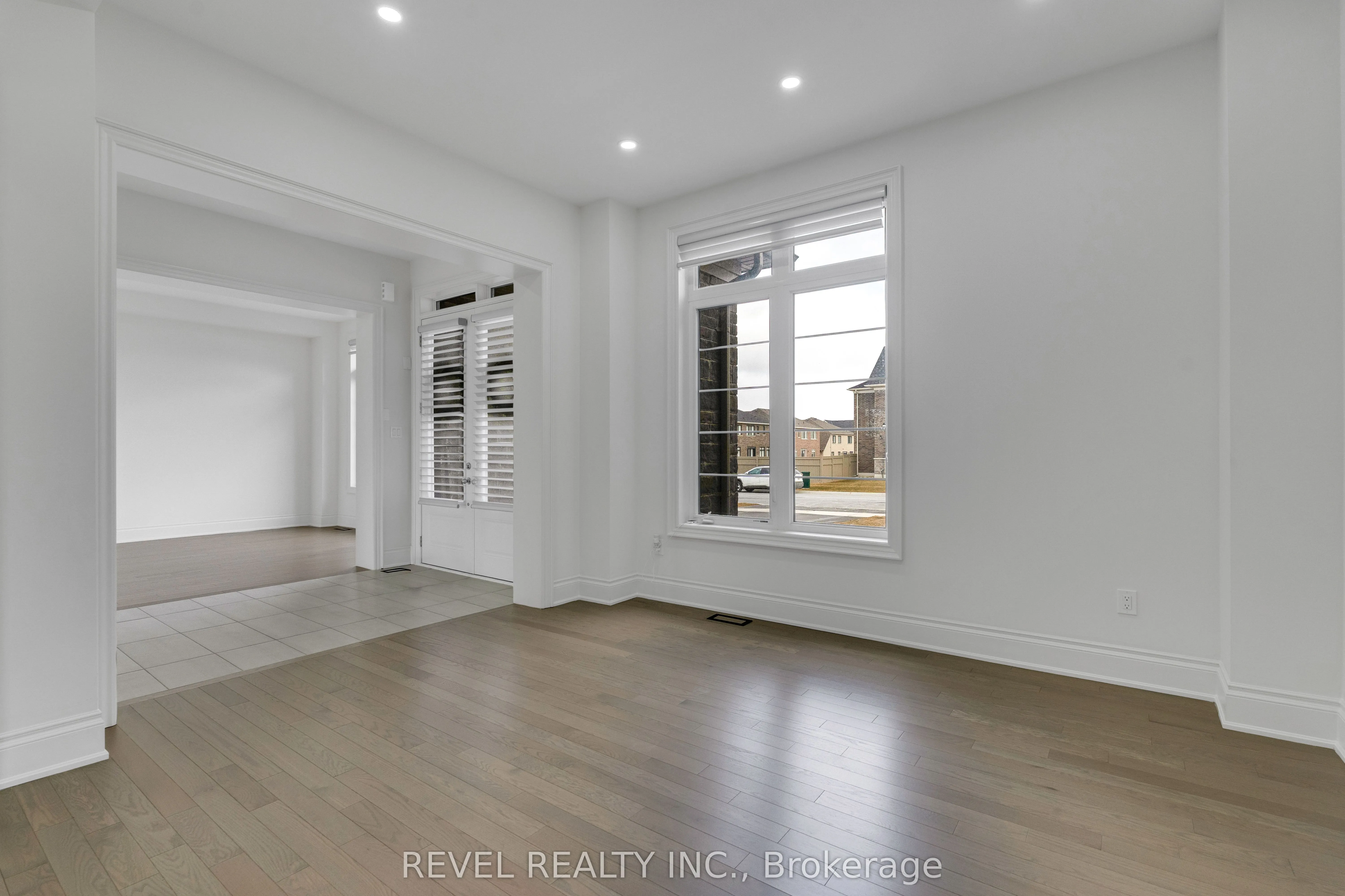 77 Marigold Boulevard