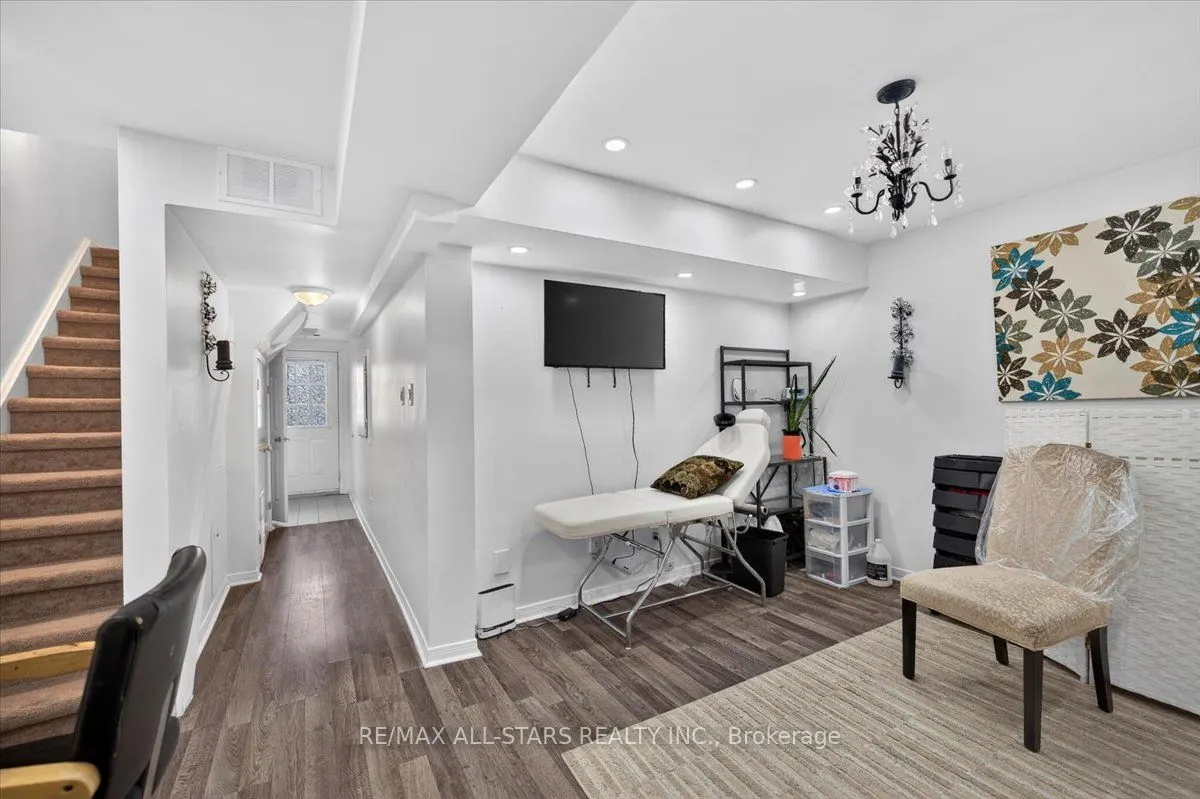 119 Spring Road #3