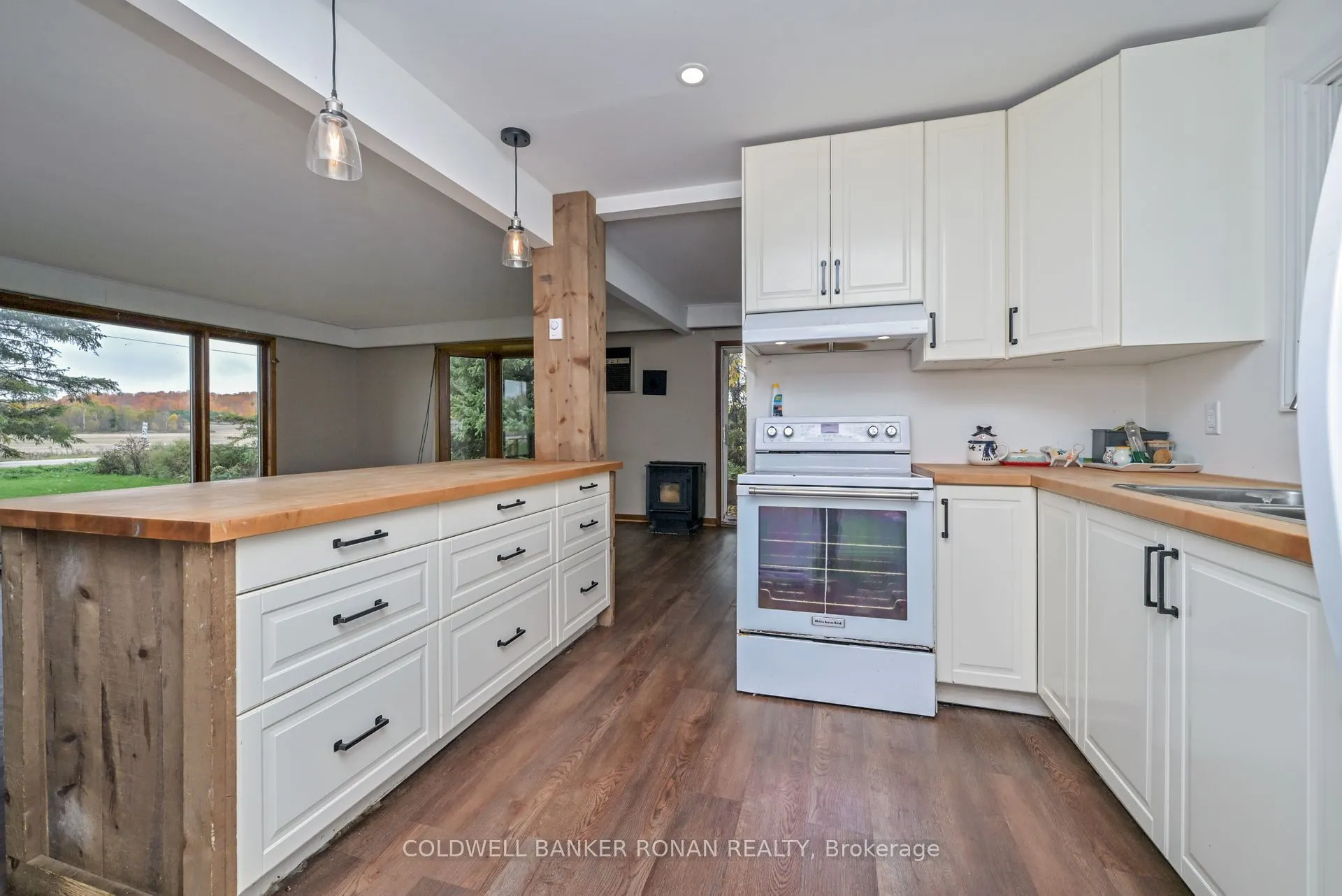 6336 Concession Road 7