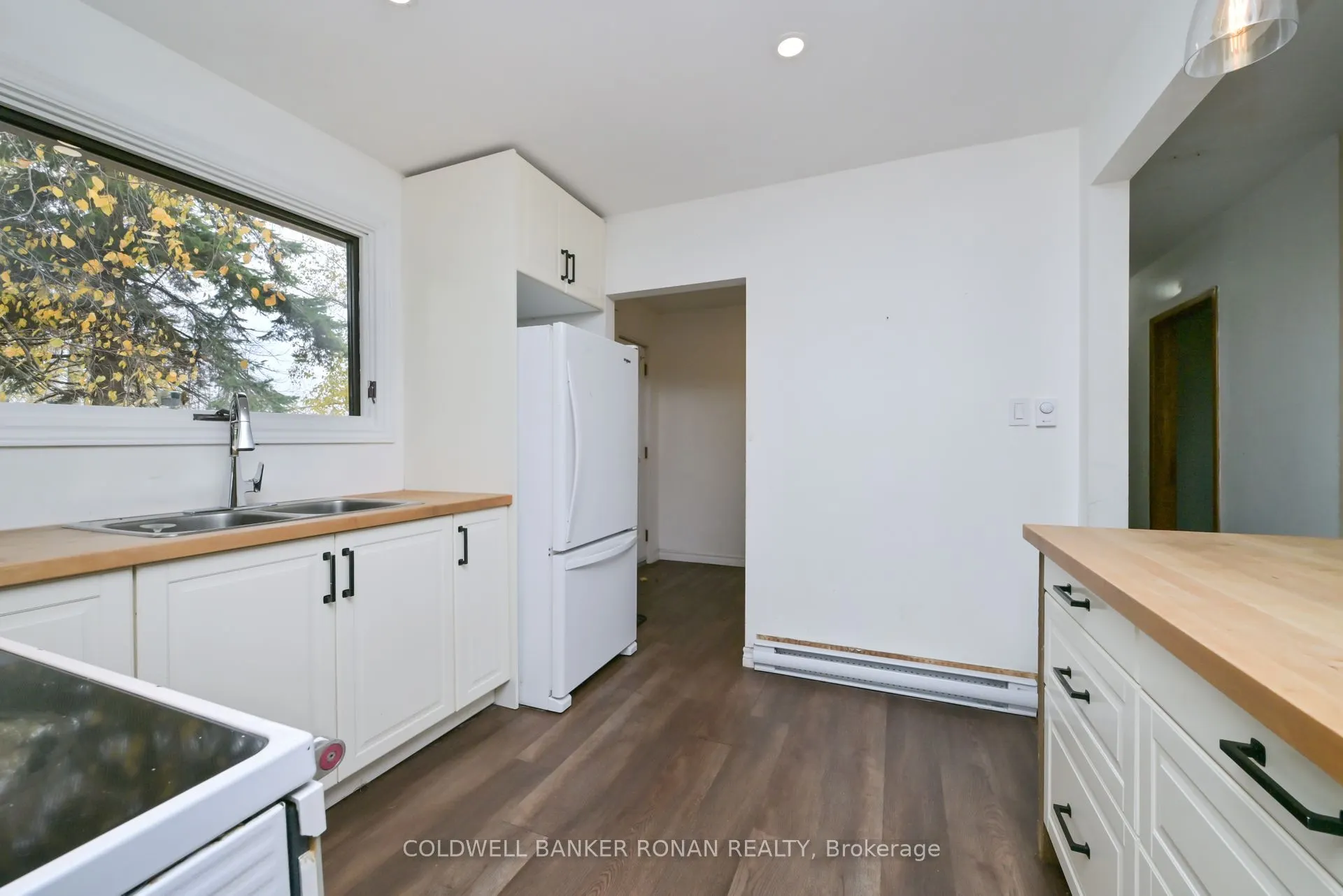 6336 Concession Road 7