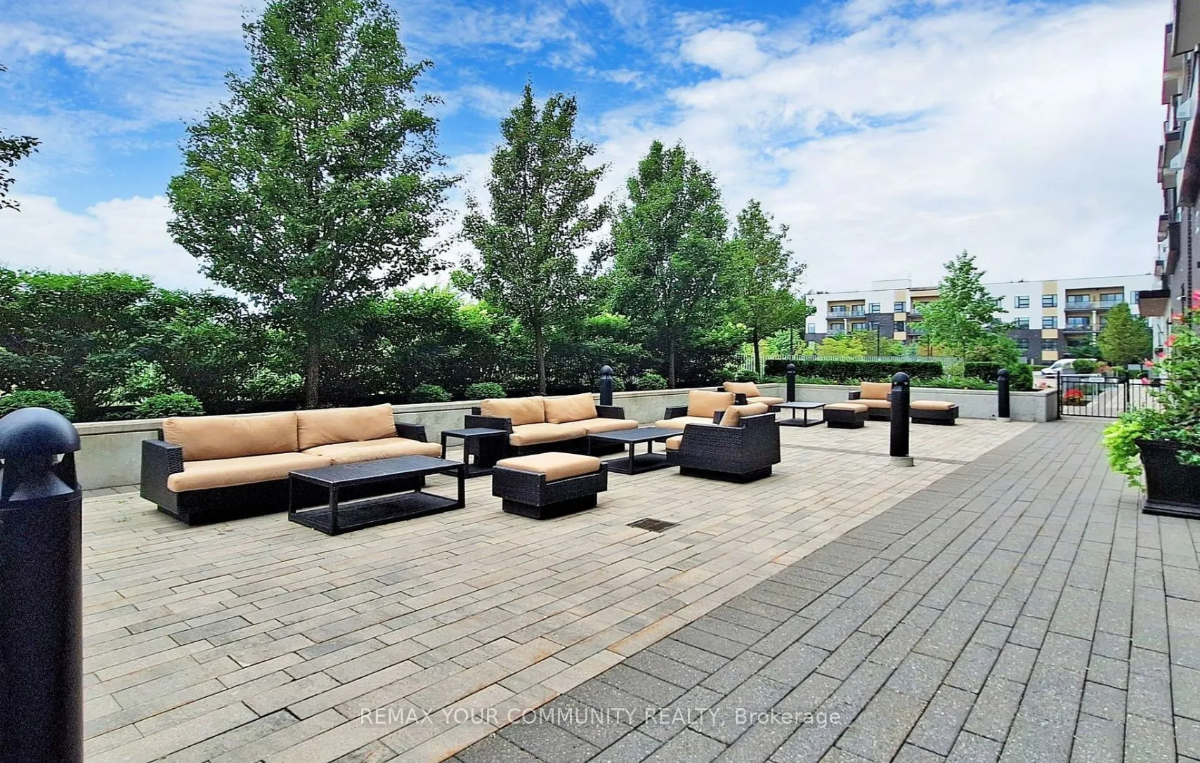 555 William Graham Drive #PH401