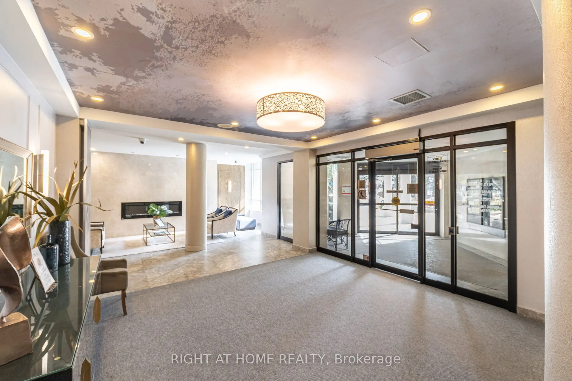 120 Promenade Circle #711