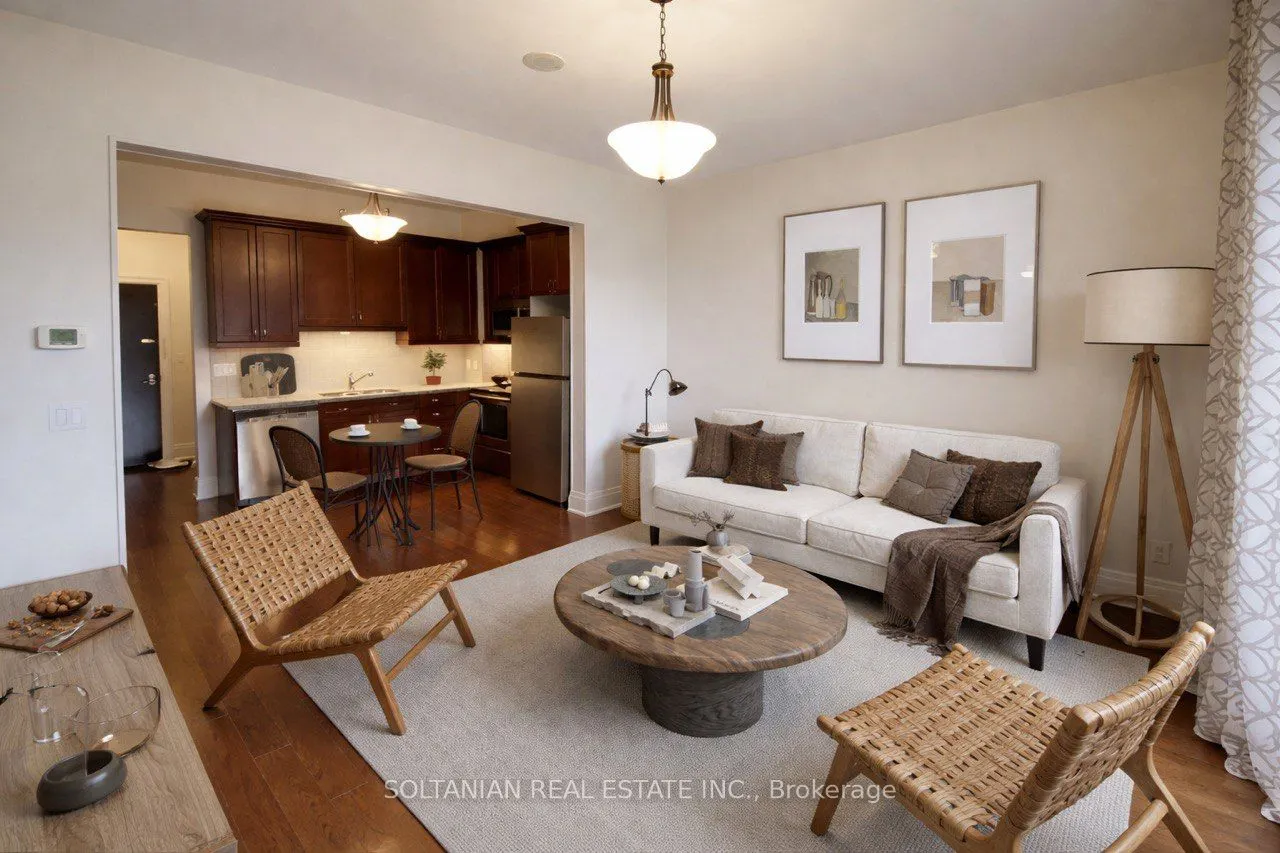 80 Burns Boulevard #425