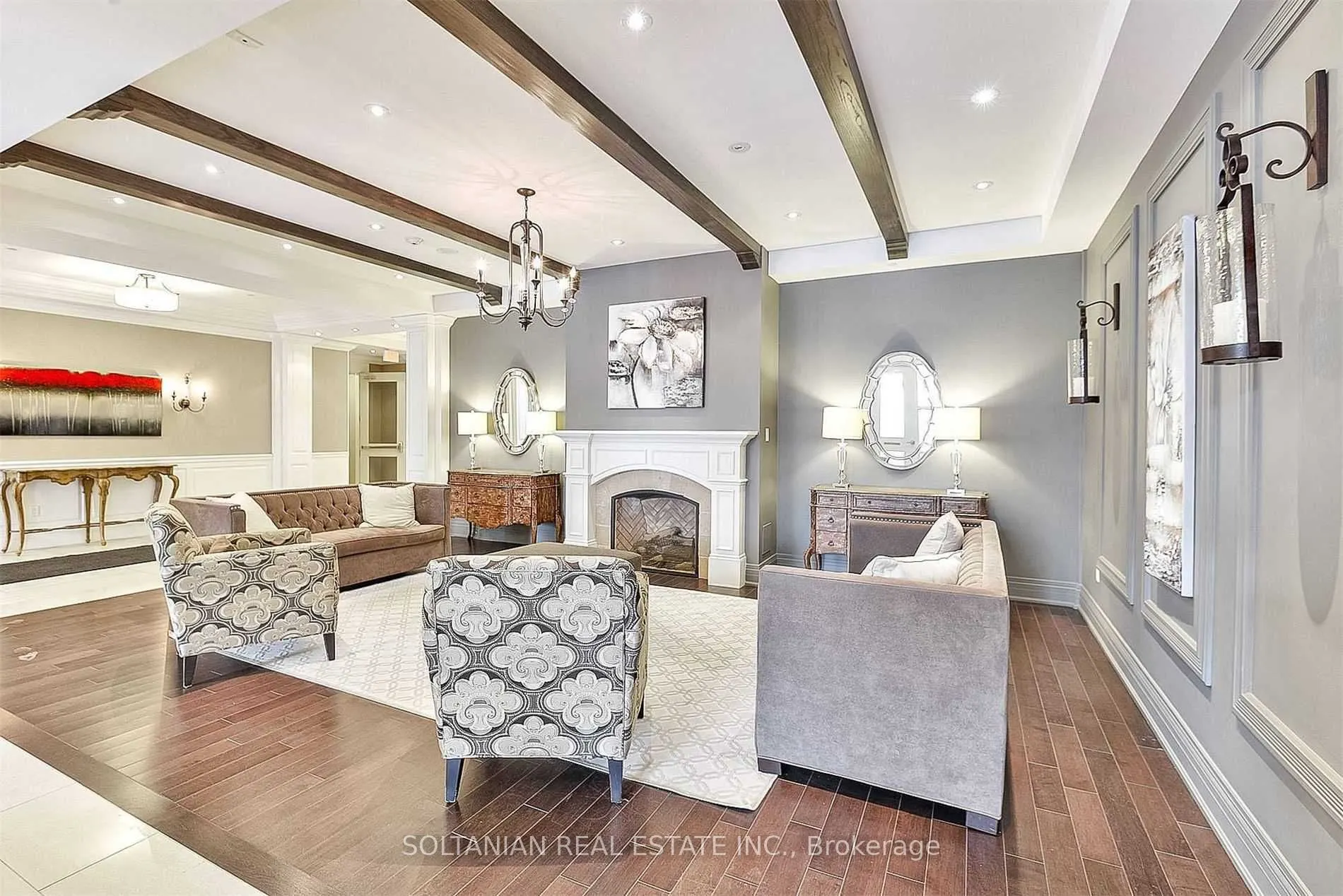80 Burns Boulevard #425
